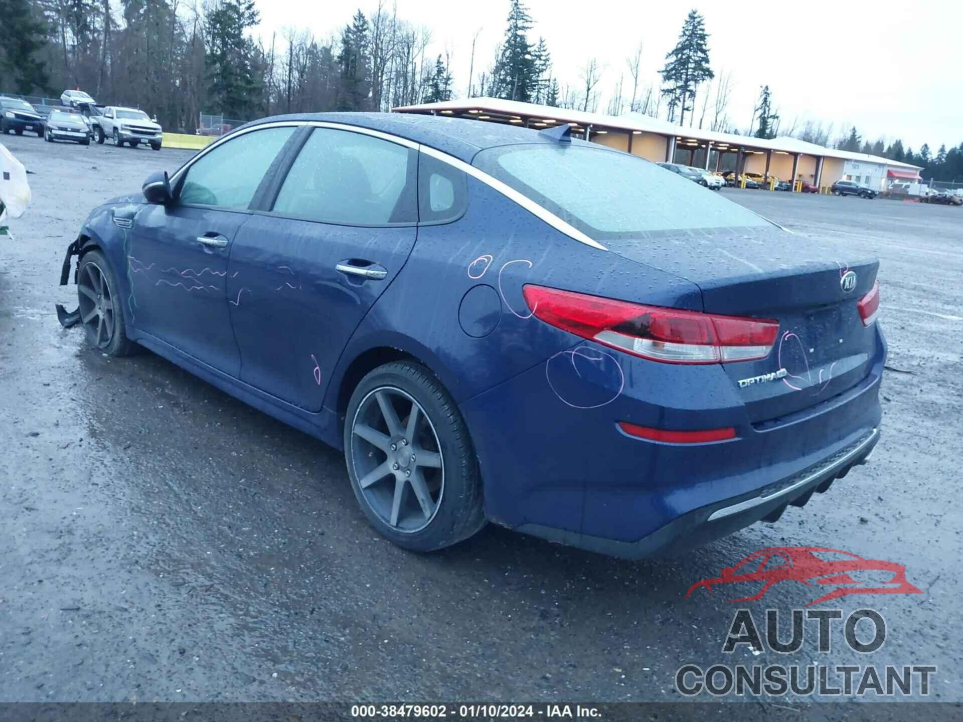 KIA OPTIMA 2019 - 5XXGT4L32KG304726