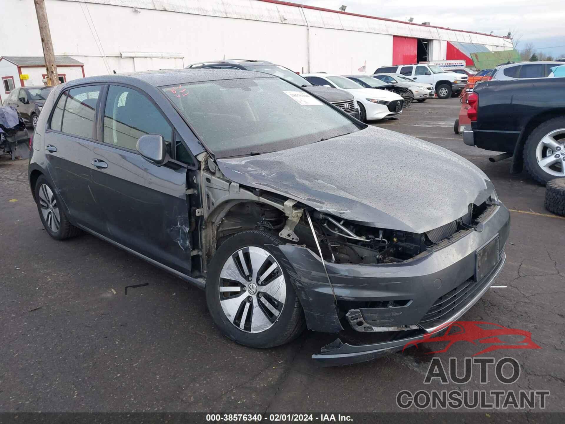 VOLKSWAGEN E-GOLF 2019 - WVWKR7AU3KW918866