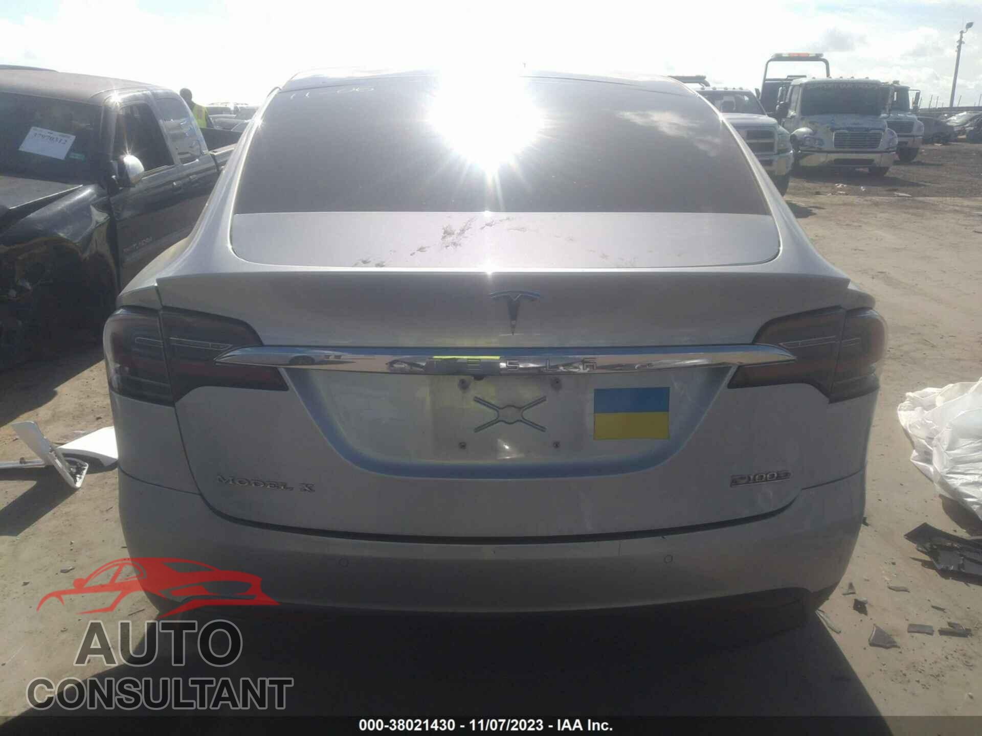 TESLA MODEL X 2017 - 5YJXCDE46HF044896