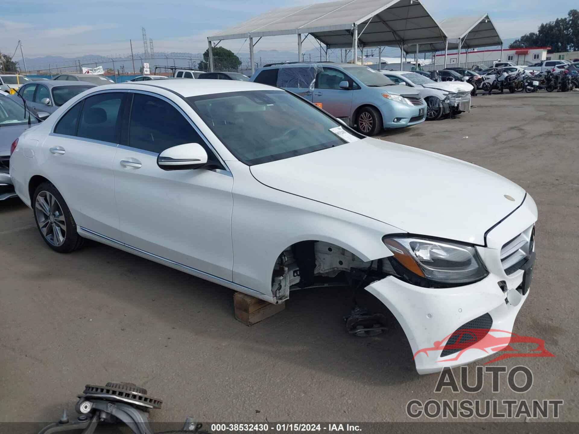 MERCEDES-BENZ C 300 2017 - 55SWF4JB2HU207422