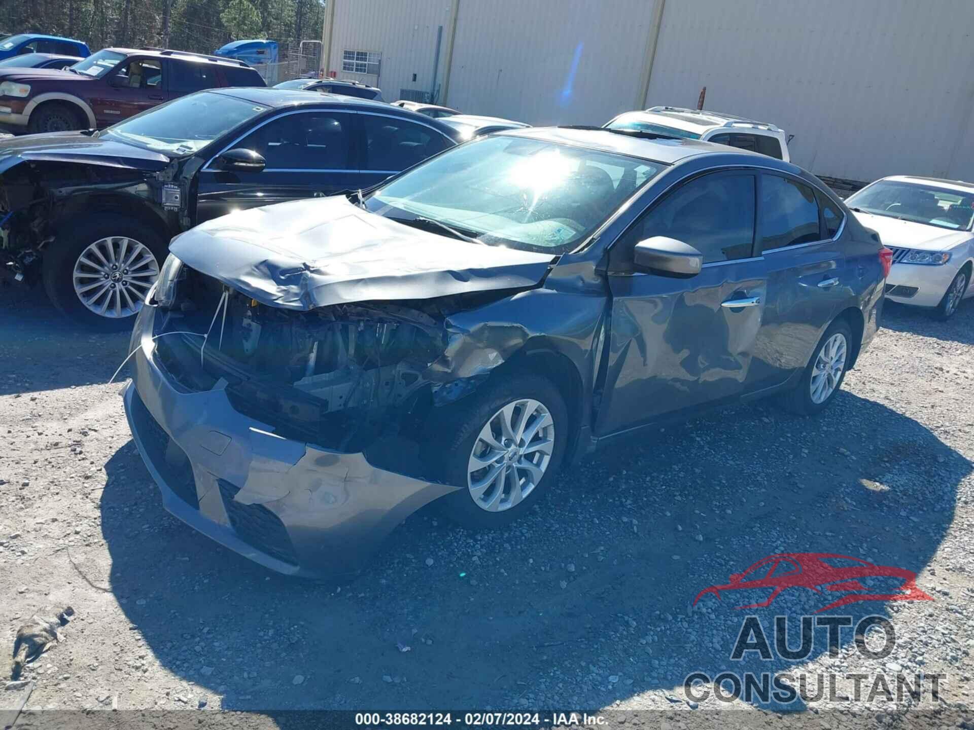 NISSAN SENTRA 2018 - 3N1AB7AP0JY340844