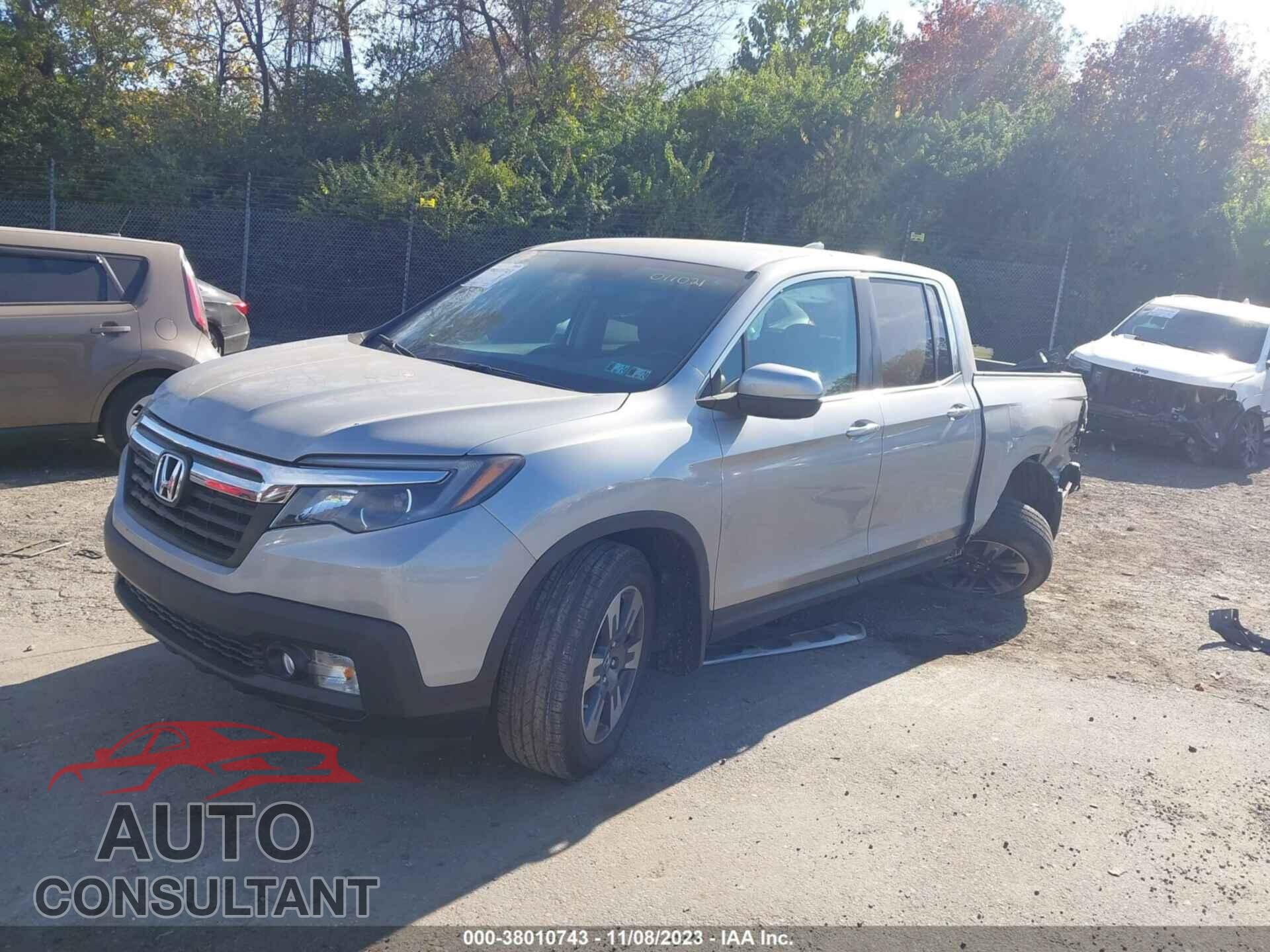 HONDA RIDGELINE 2017 - 5FPYK3F68HB011021