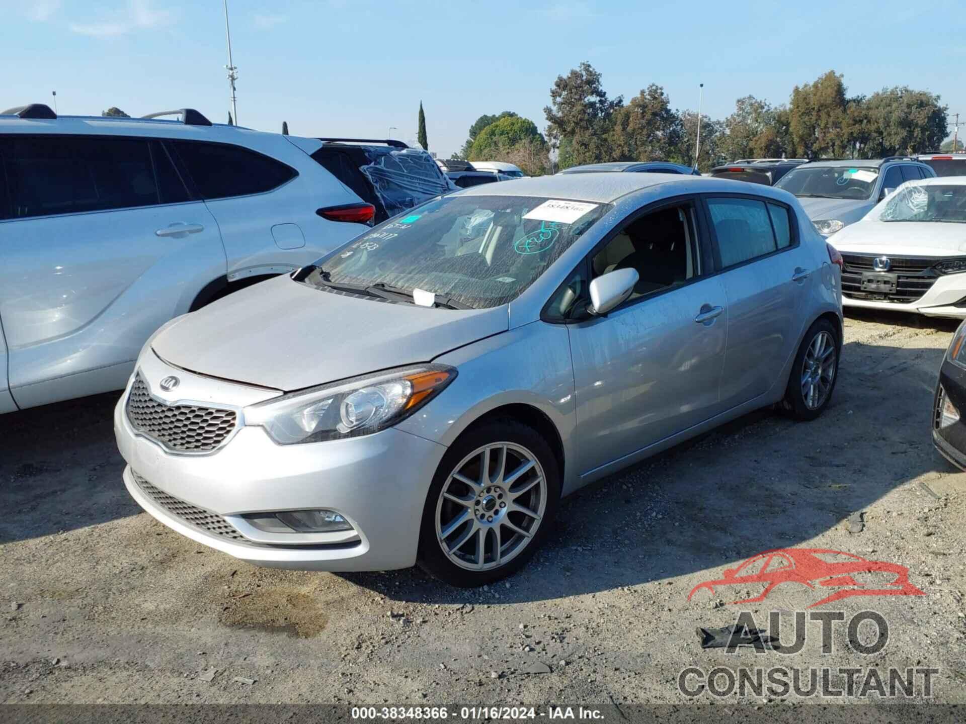 KIA FORTE 2016 - KNAFK5A87G5597549