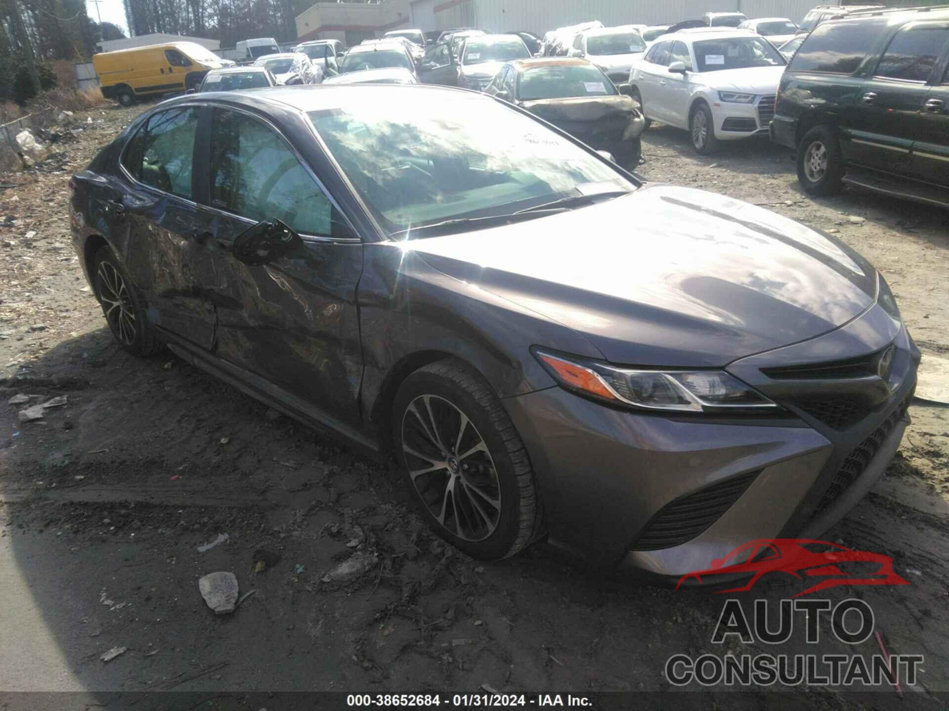 TOYOTA CAMRY 2020 - 4T1G11AK3LU945034