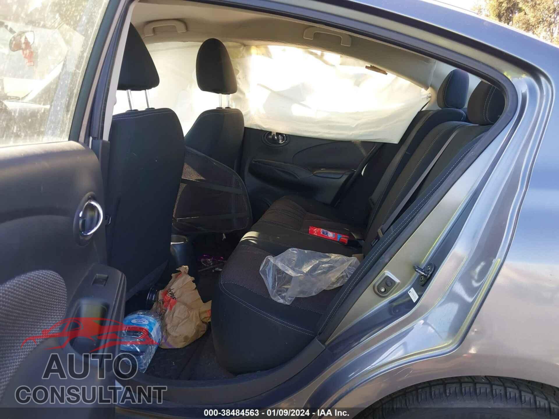 NISSAN VERSA 2017 - 3N1CN7AP6HL865785