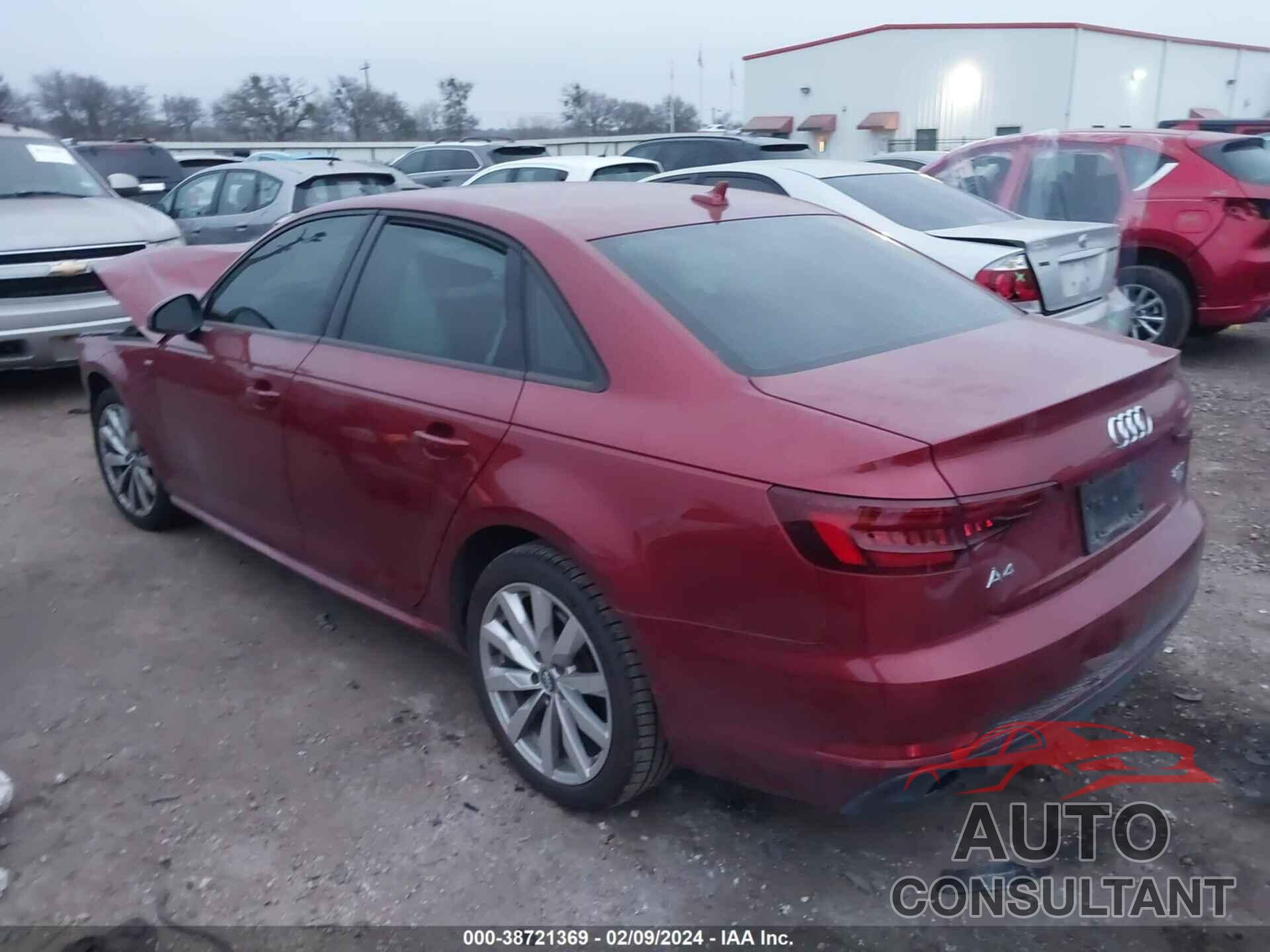 AUDI A4 2018 - WAUKMAF49JN010802