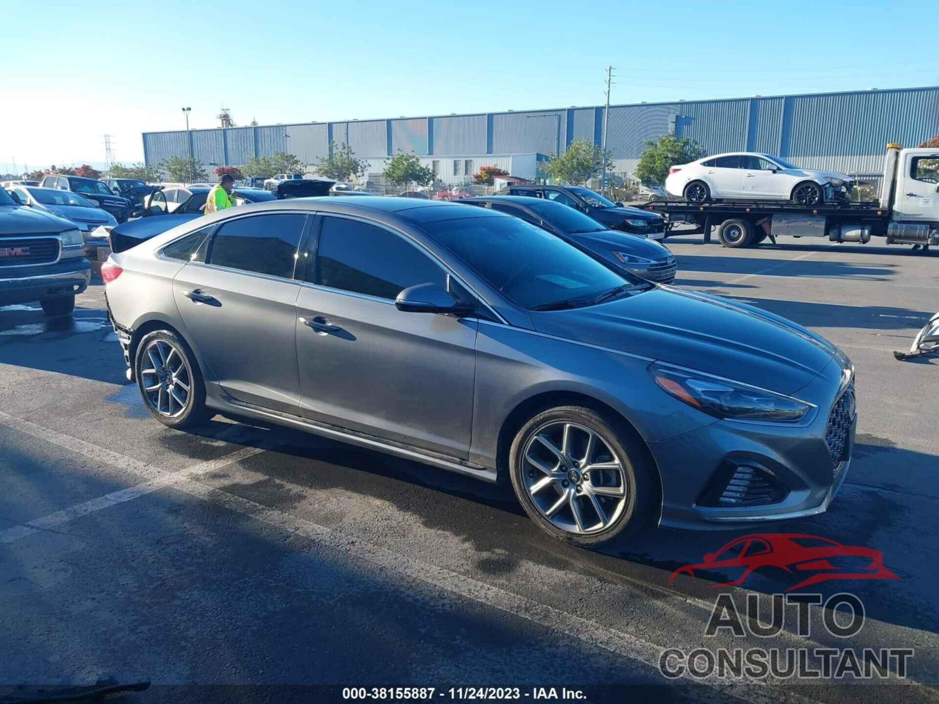 HYUNDAI SONATA 2018 - 5NPE34AB9JH702794
