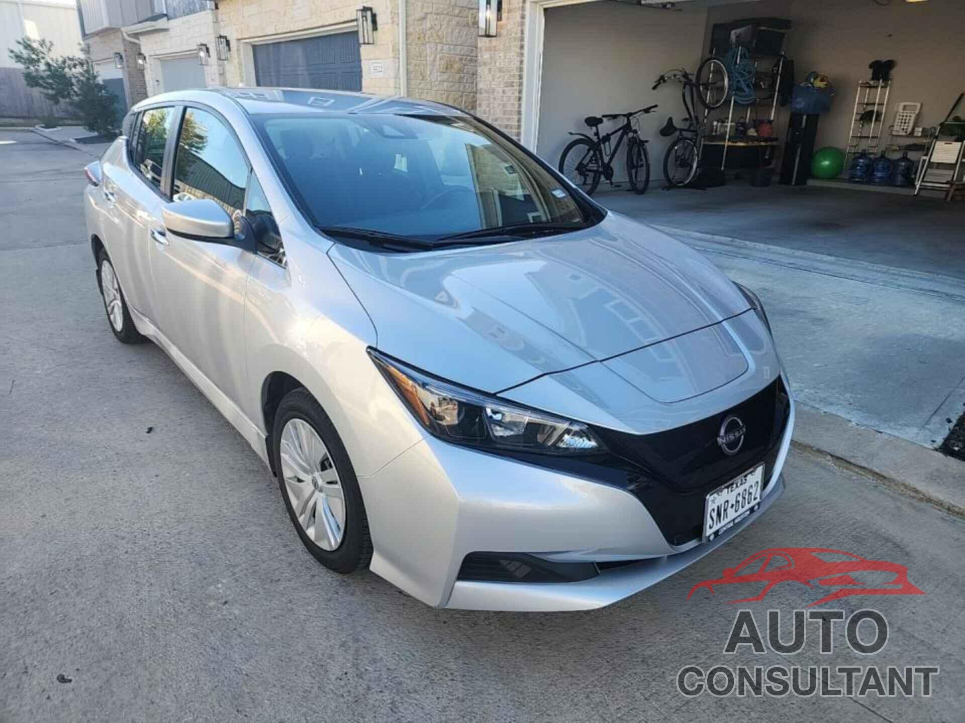 NISSAN LEAF 2023 - 1N4AZ1BV1PC554431