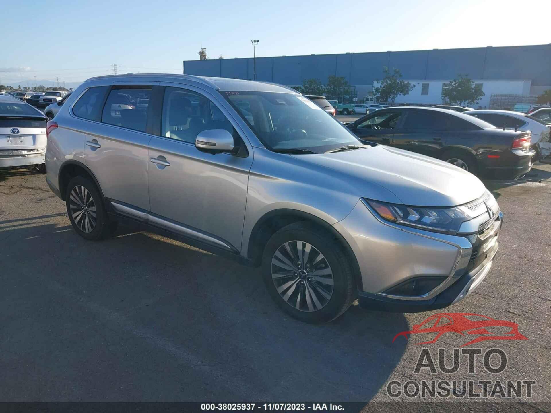 MITSUBISHI OUTLANDER 2020 - JA4AZ3A36LZ005203