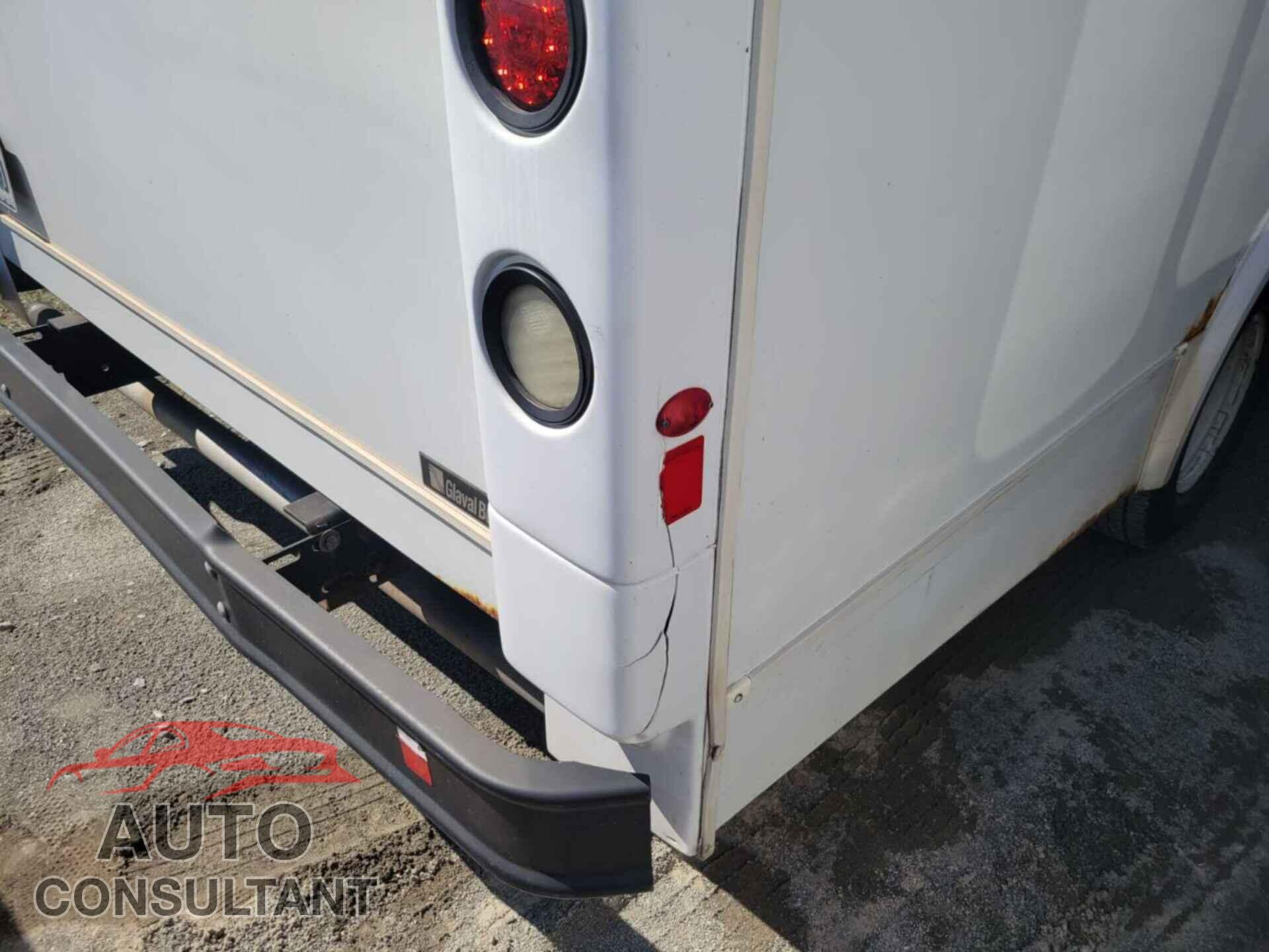 FORD E-450 CUTAWAY 2017 - 1FDFE4FS4HDC32001