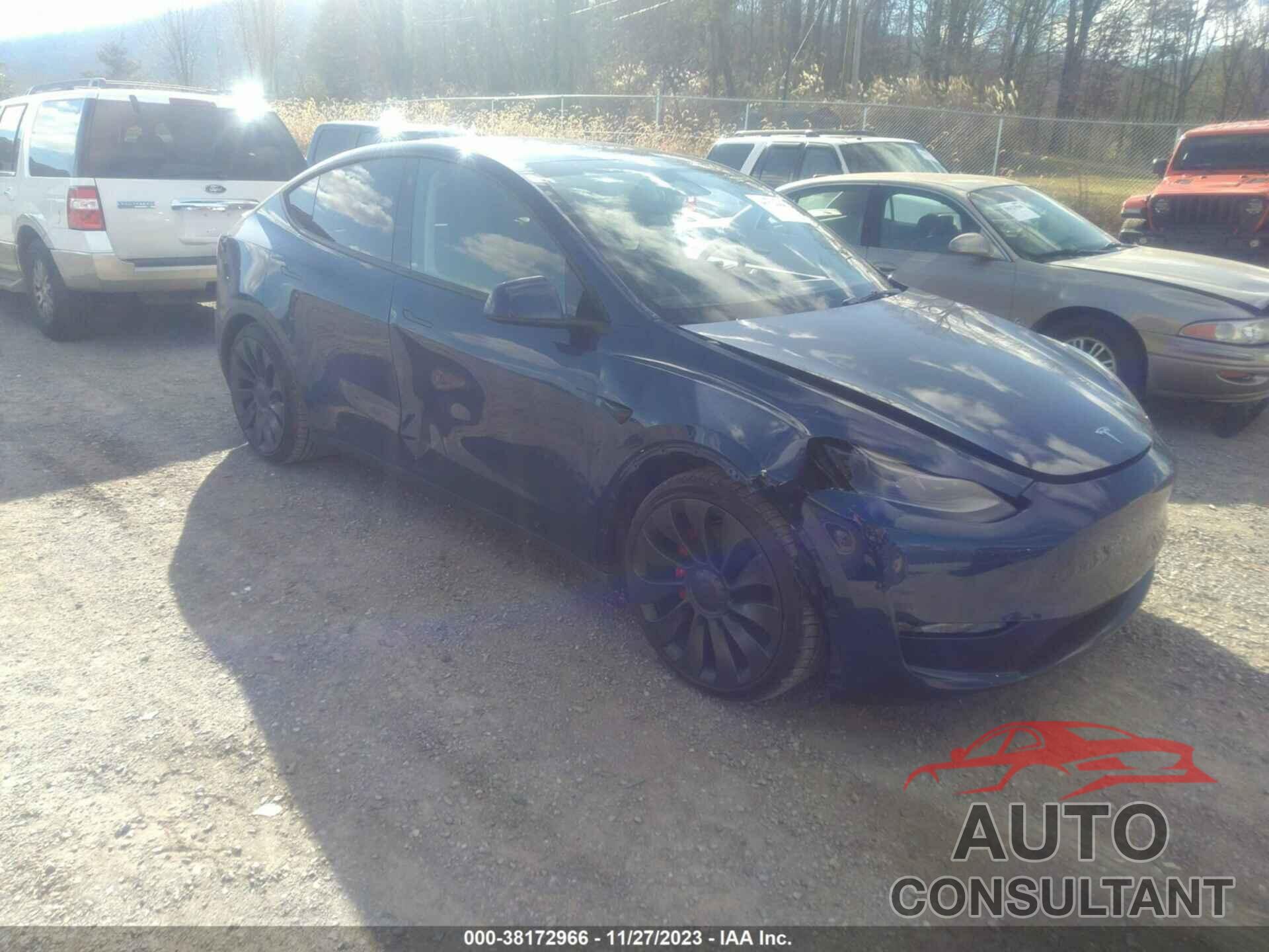 TESLA MODEL Y 2023 - 7SAYGDEF5PF709895