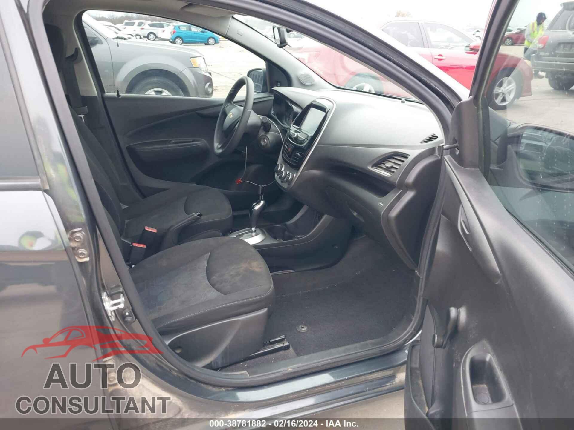 CHEVROLET SPARK 2017 - KL8CB6SA4HC815577