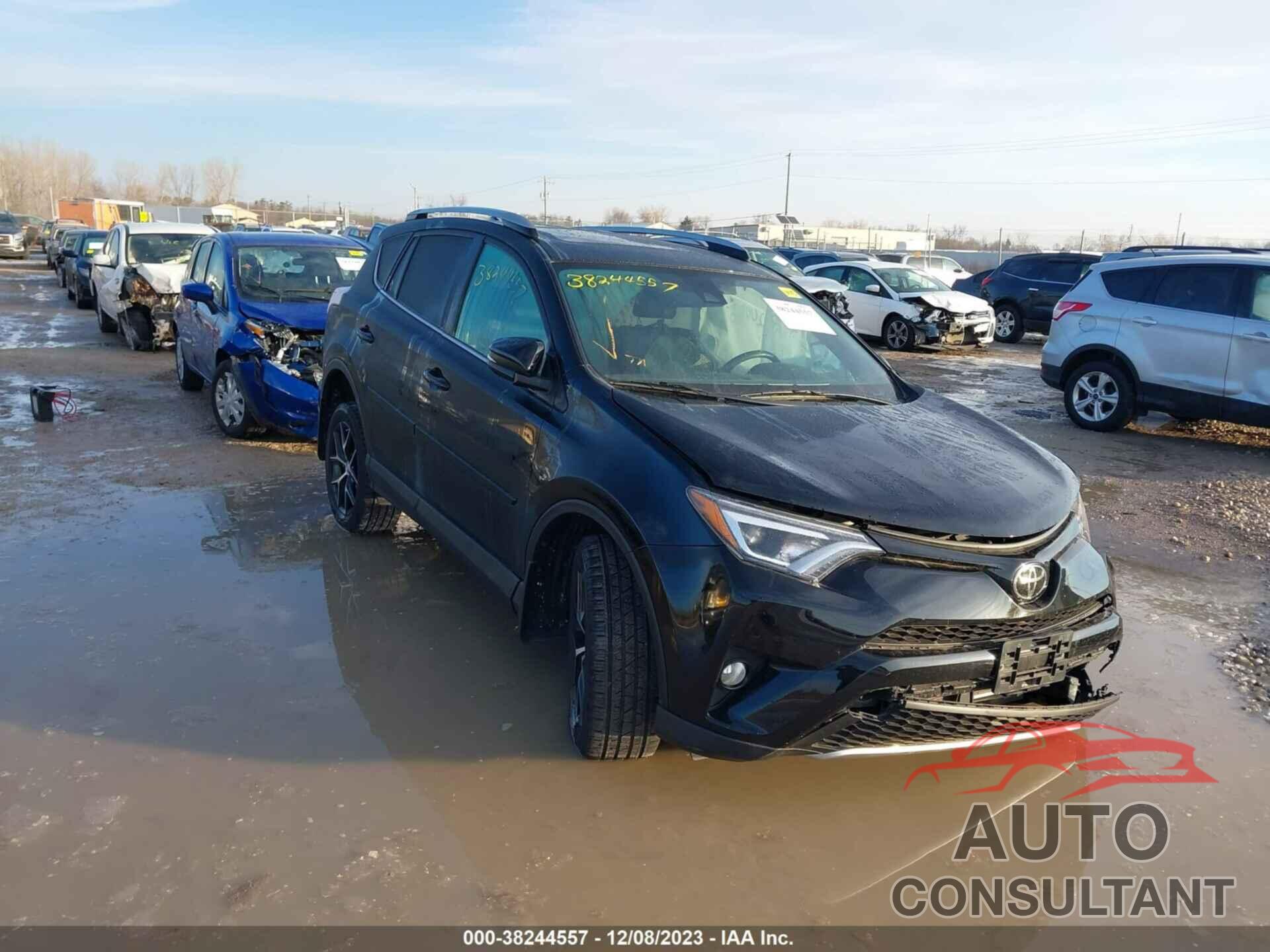 TOYOTA RAV4 2018 - 2T3JFREV1JW761855