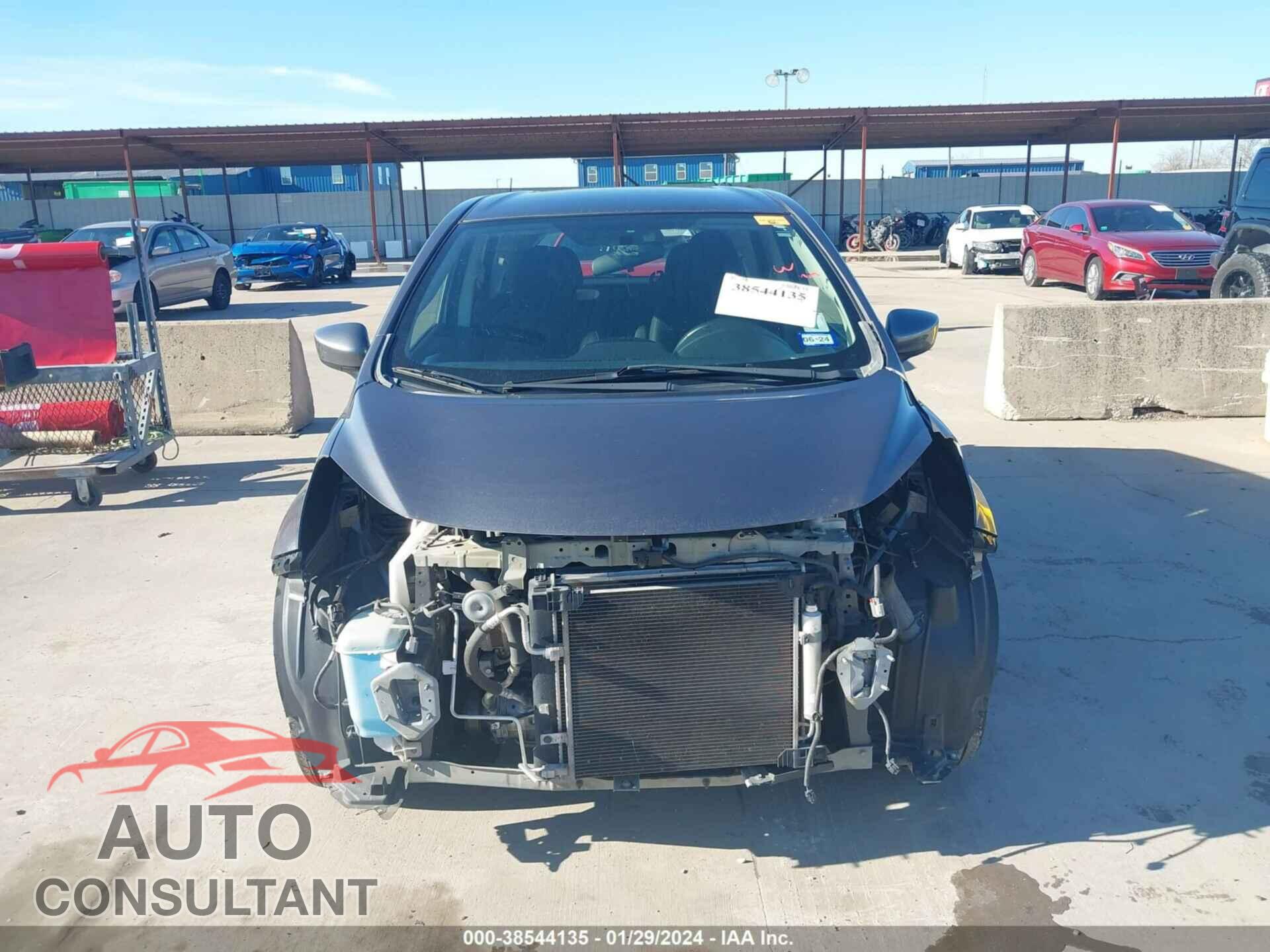 NISSAN VERSA NOTE 2017 - 3N1CE2CP1HL367168