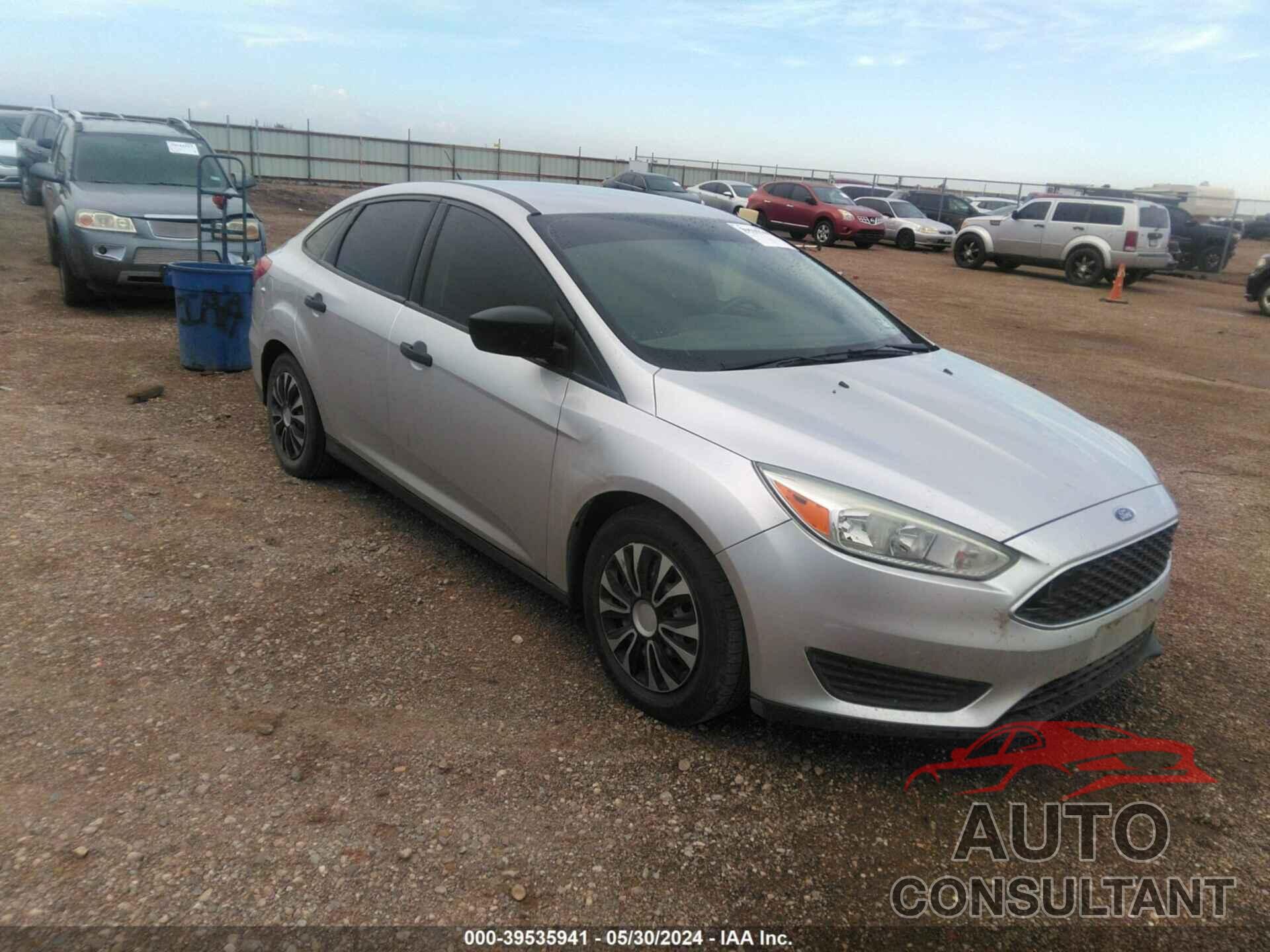 FORD FOCUS 2017 - 1FADP3E29HL222576