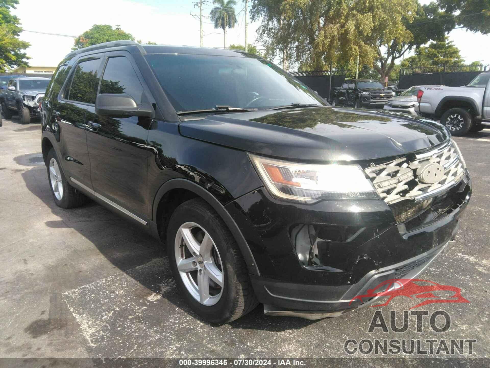 FORD EXPLORER 2018 - 1FM5K7D80JGA79358