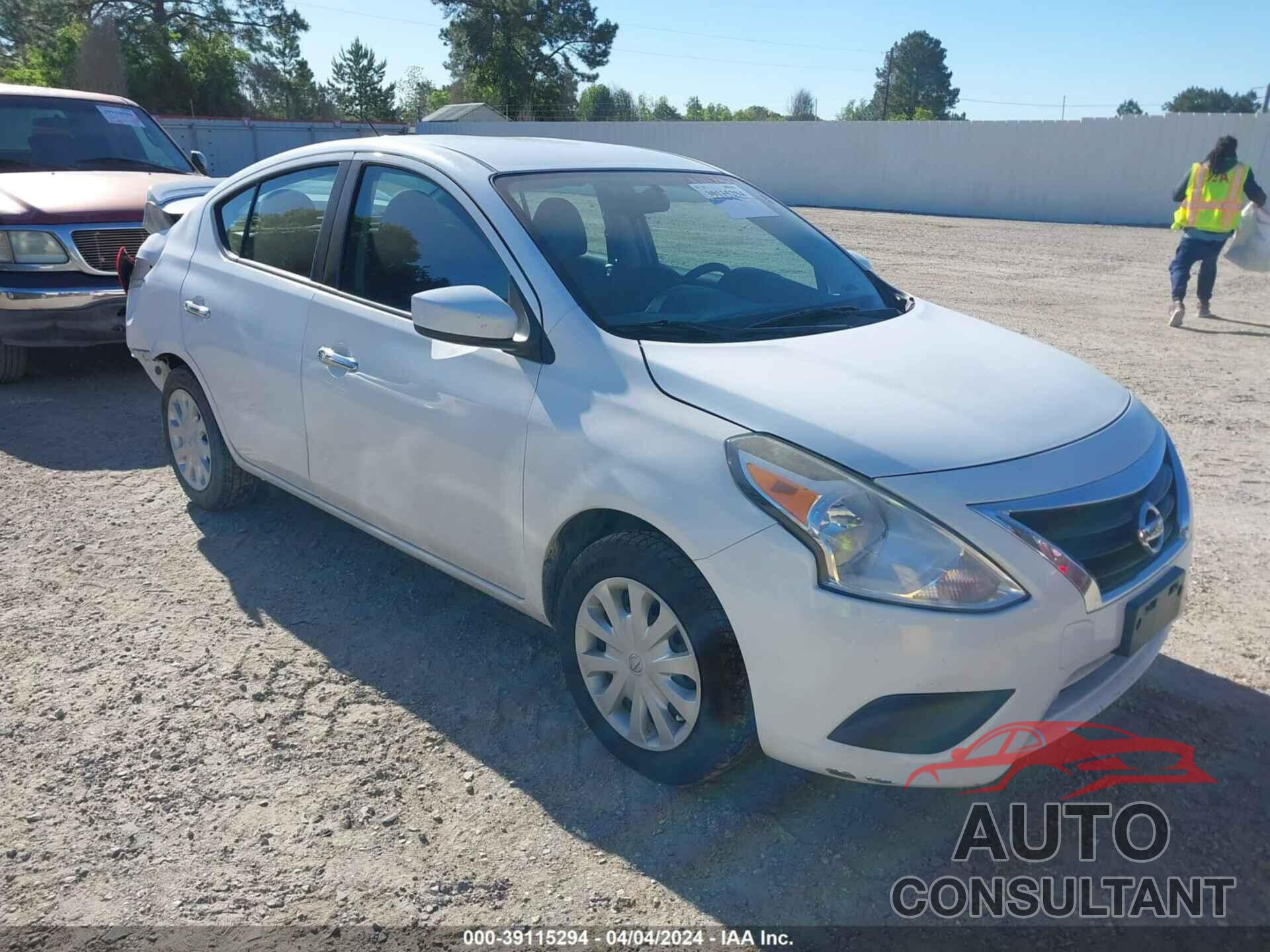 NISSAN VERSA 2019 - 3N1CN7APXKL866879