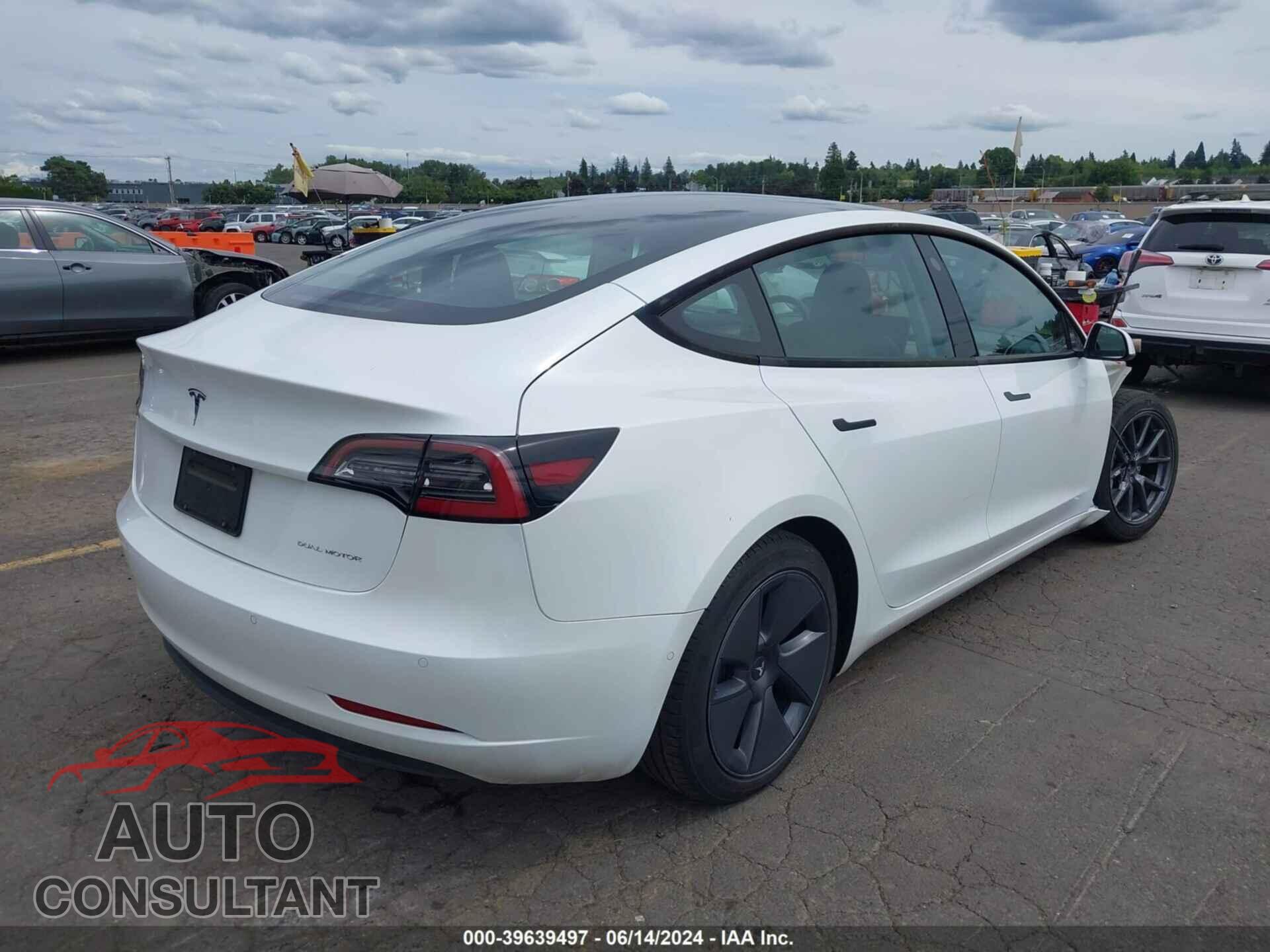 TESLA MODEL 3 2022 - 5YJ3E1EB3NF276972