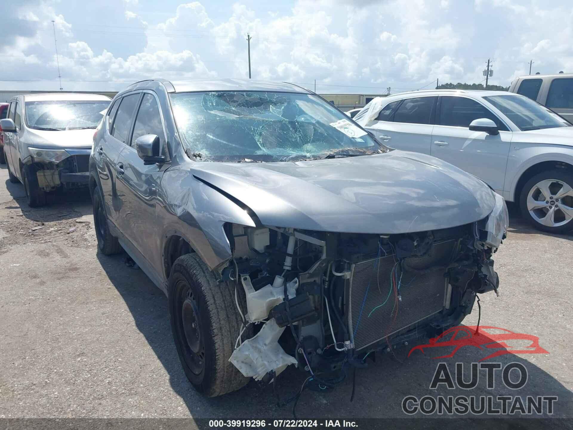 NISSAN ROGUE 2018 - KNMAT2MV1JP516003