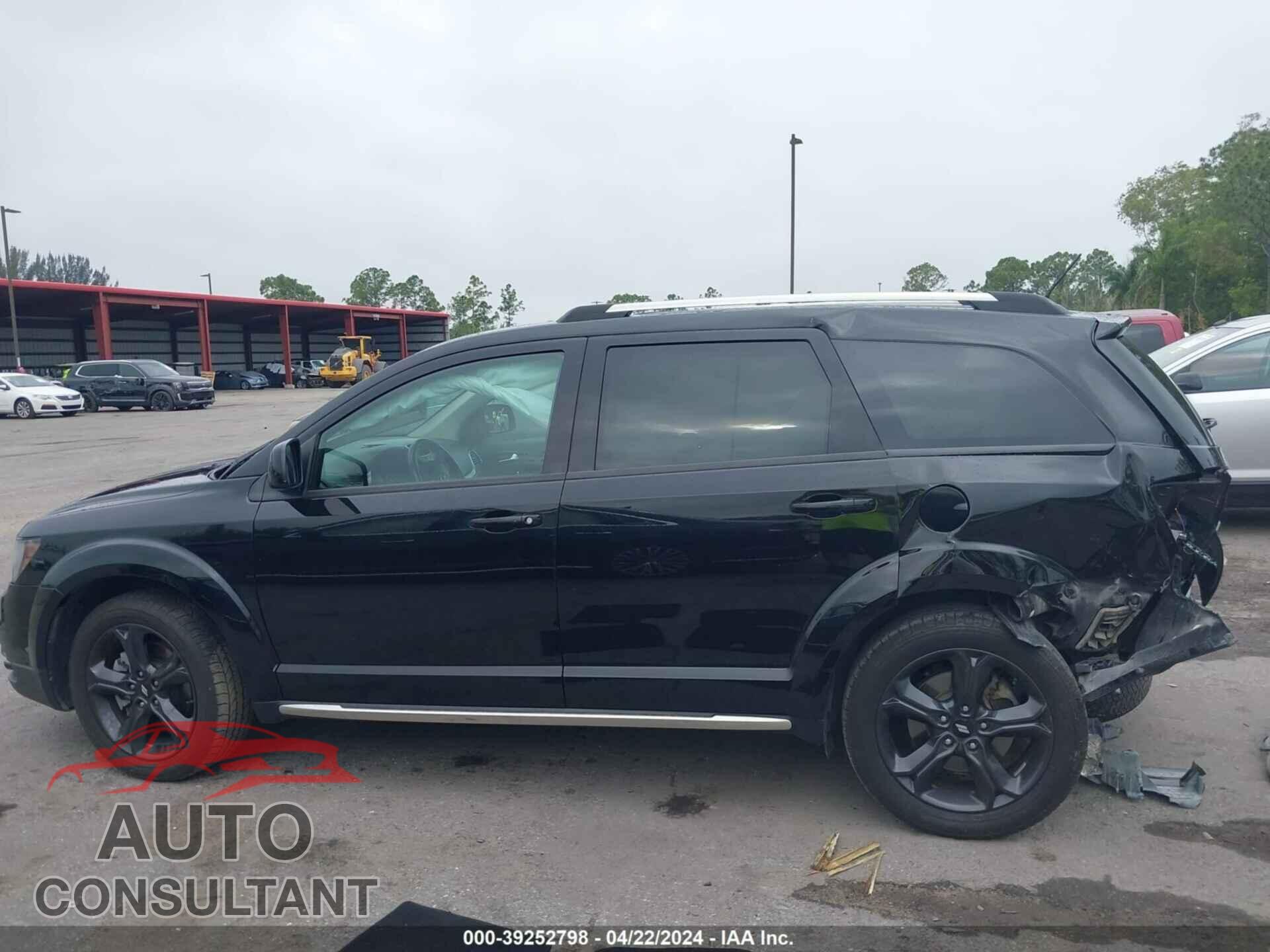 DODGE JOURNEY 2020 - 3C4PDCGB5LT266830