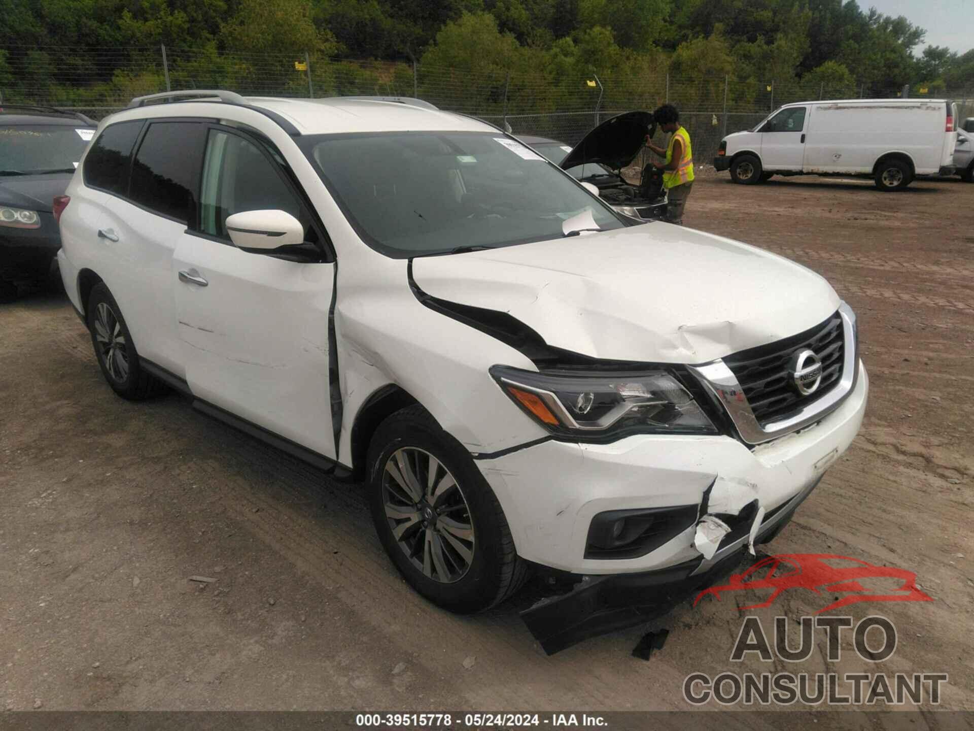 NISSAN PATHFINDER 2017 - 5N1DR2MN7HC696449