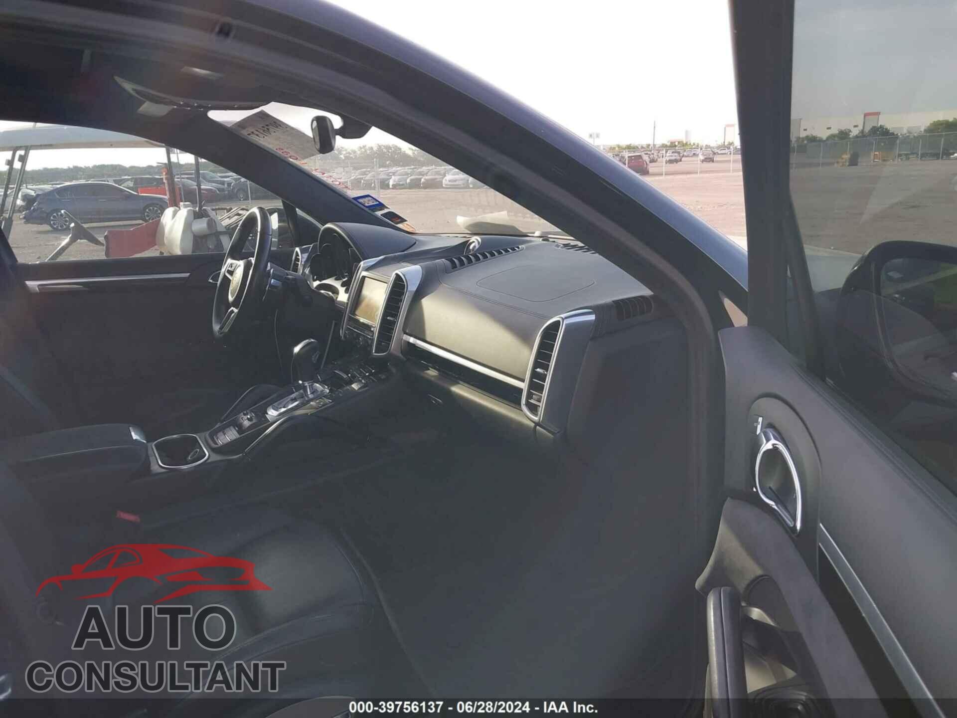 PORSCHE CAYENNE 2016 - WP1AD2A26GLA75751