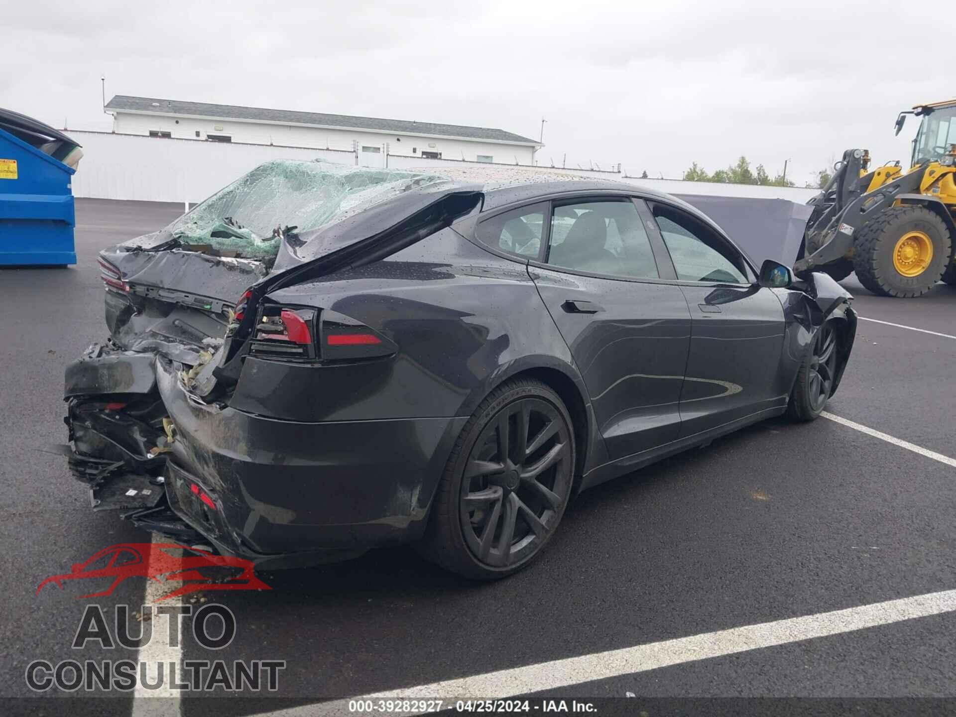 TESLA MODEL S 2024 - 5YJSA1E50RF533139