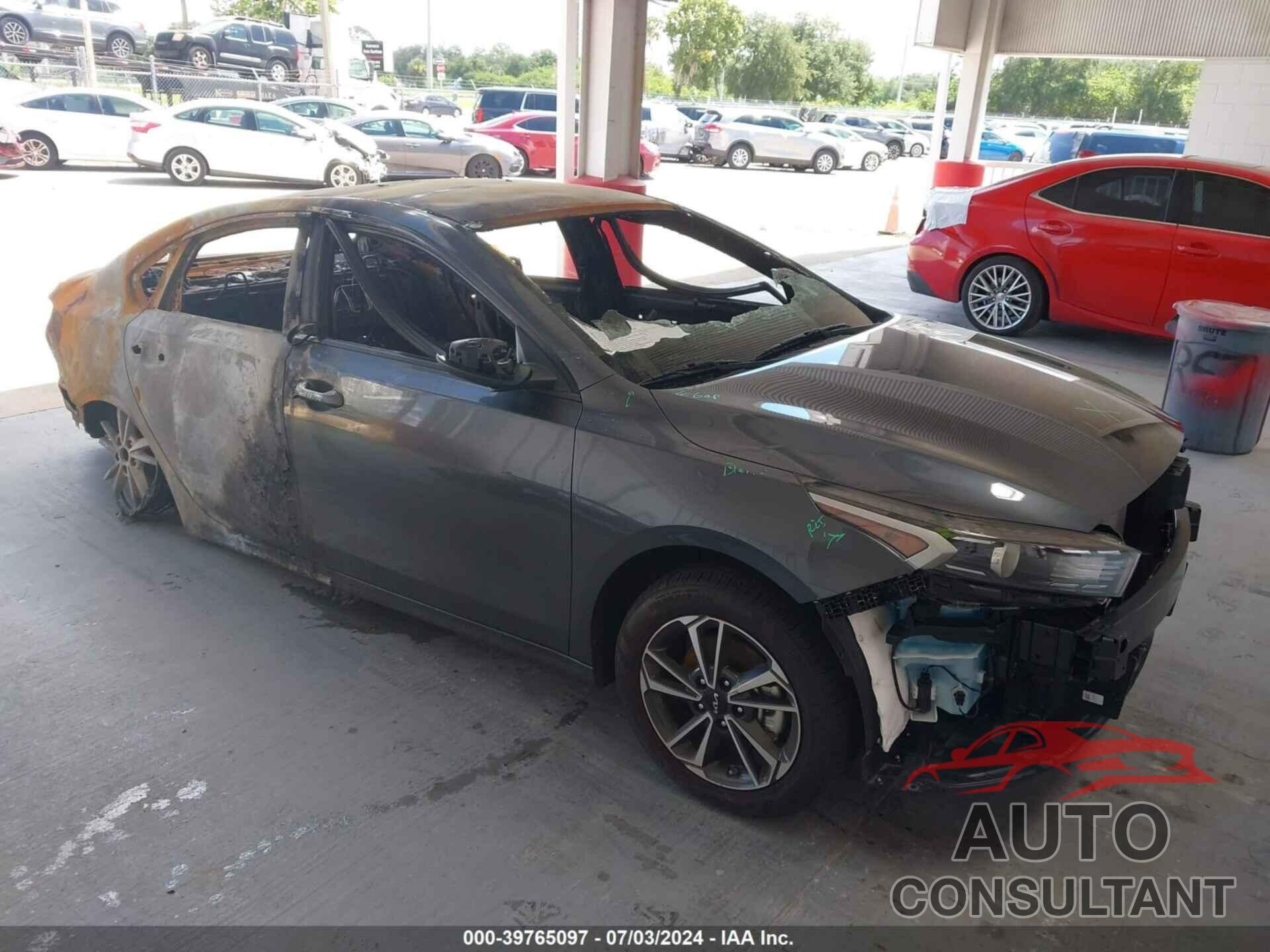 KIA FORTE 2024 - 3KPF24AD8RE707543