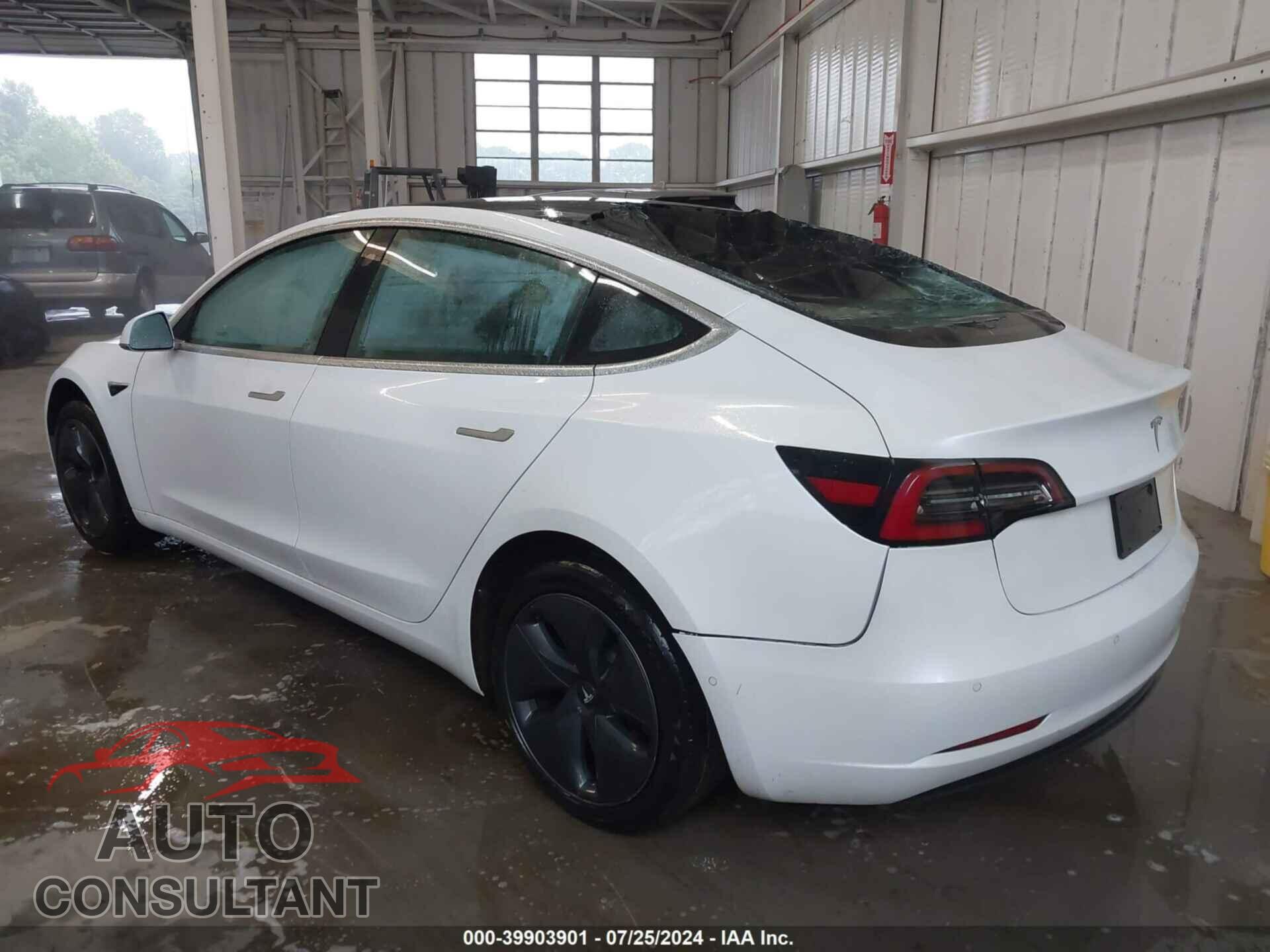 TESLA MODEL 3 2019 - 5YJ3E1EA3KF484403
