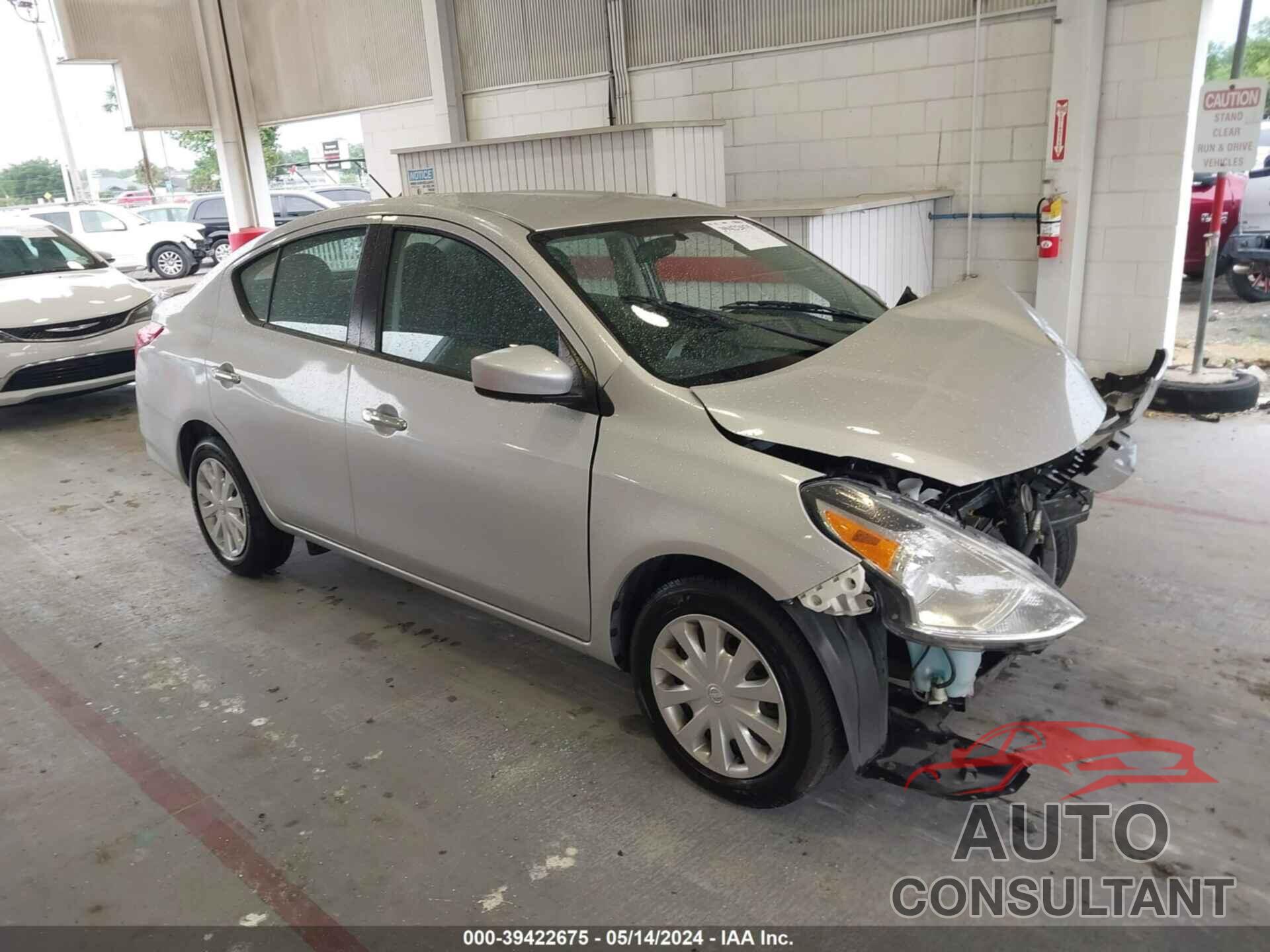 NISSAN VERSA 2017 - 3N1CN7AP1HK451819