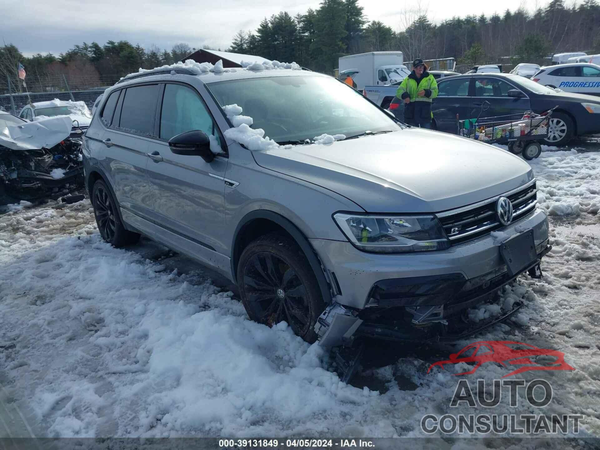 VOLKSWAGEN TIGUAN 2020 - 3VV2B7AX3LM179354