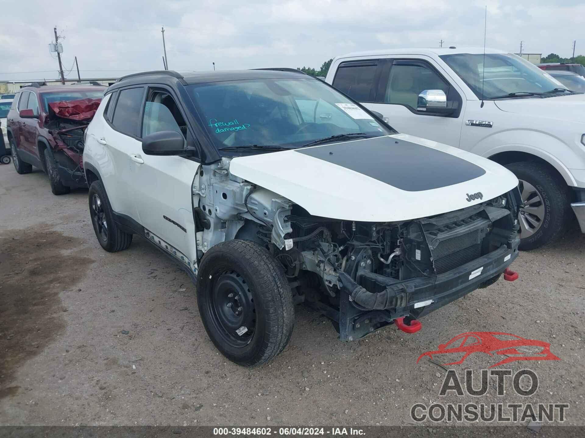 JEEP COMPASS 2018 - 3C4NJDDB3JT270138