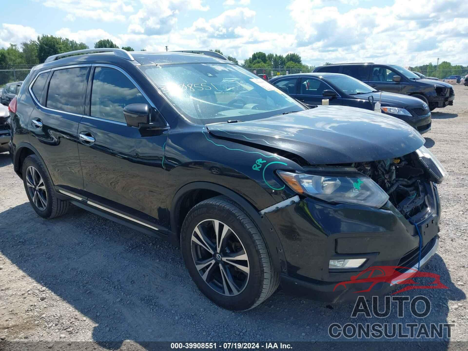 NISSAN ROGUE 2018 - JN8AT2MV4JW305484