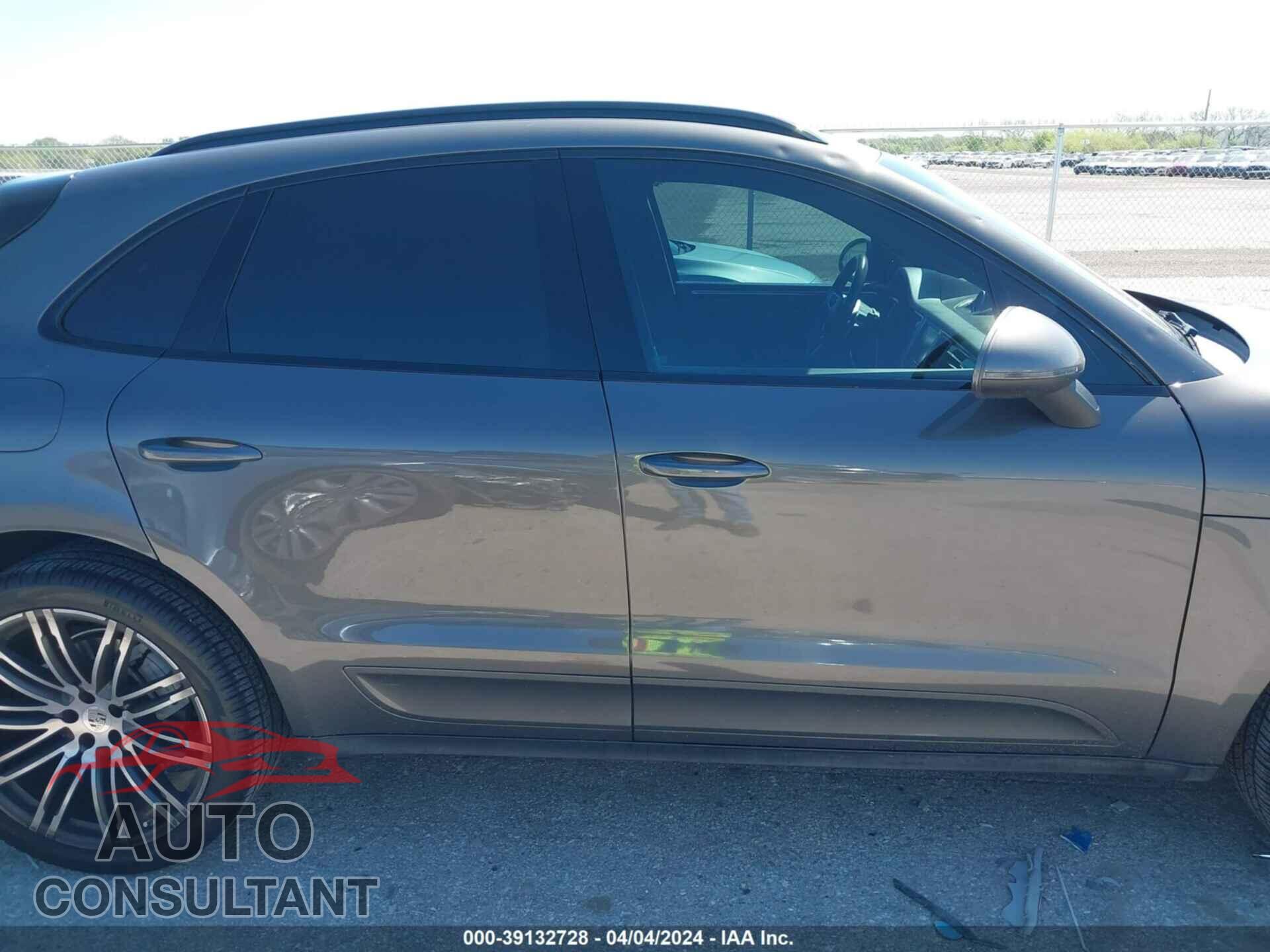 PORSCHE MACAN 2016 - WP1AB2A53GLB56870