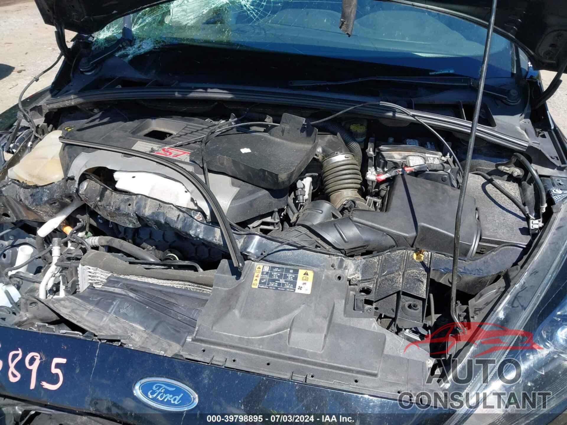 FORD FOCUS ST 2017 - 1FADP3L92HL347077