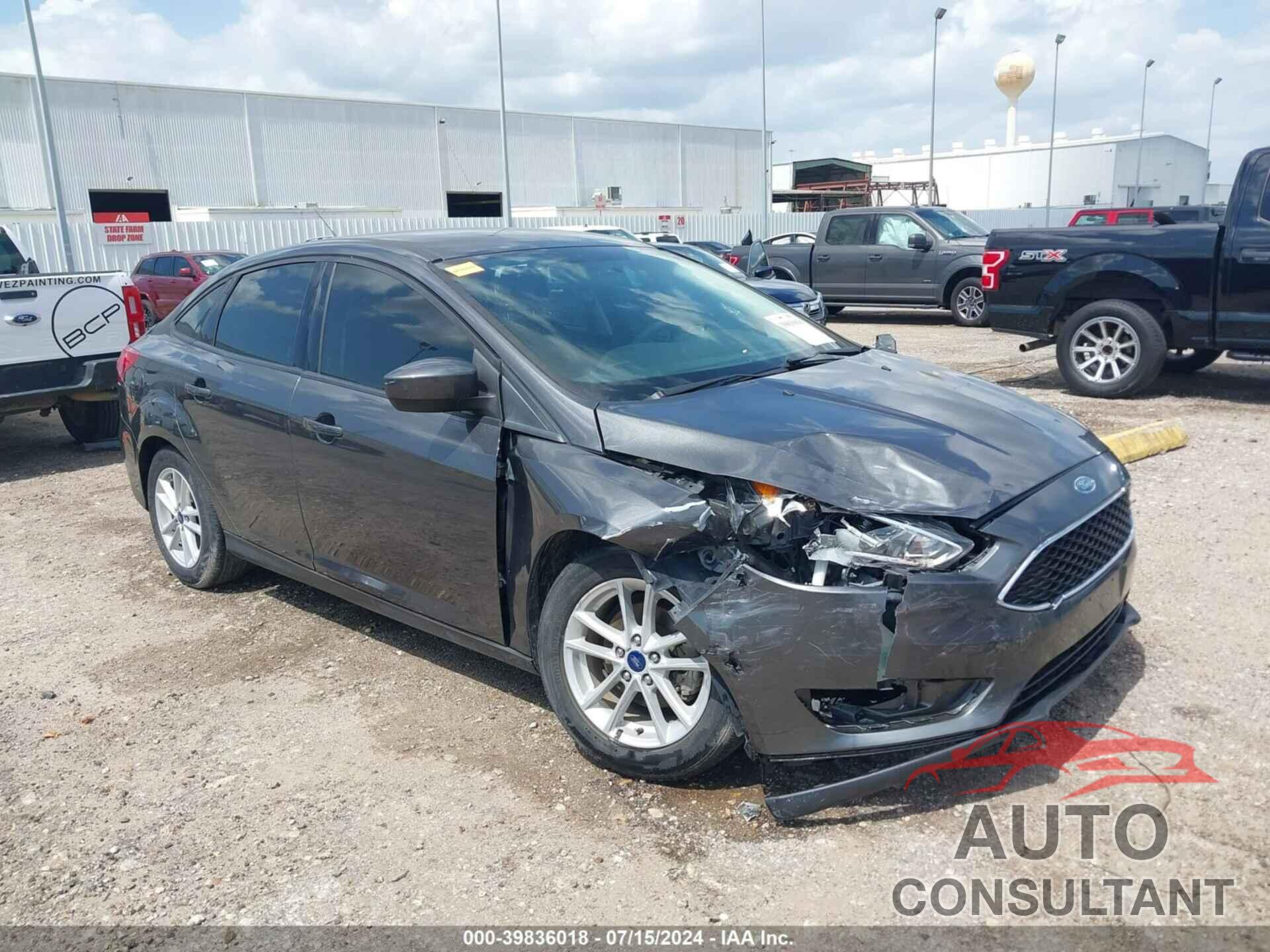 FORD FOCUS 2018 - 1FADP3F23JL201422