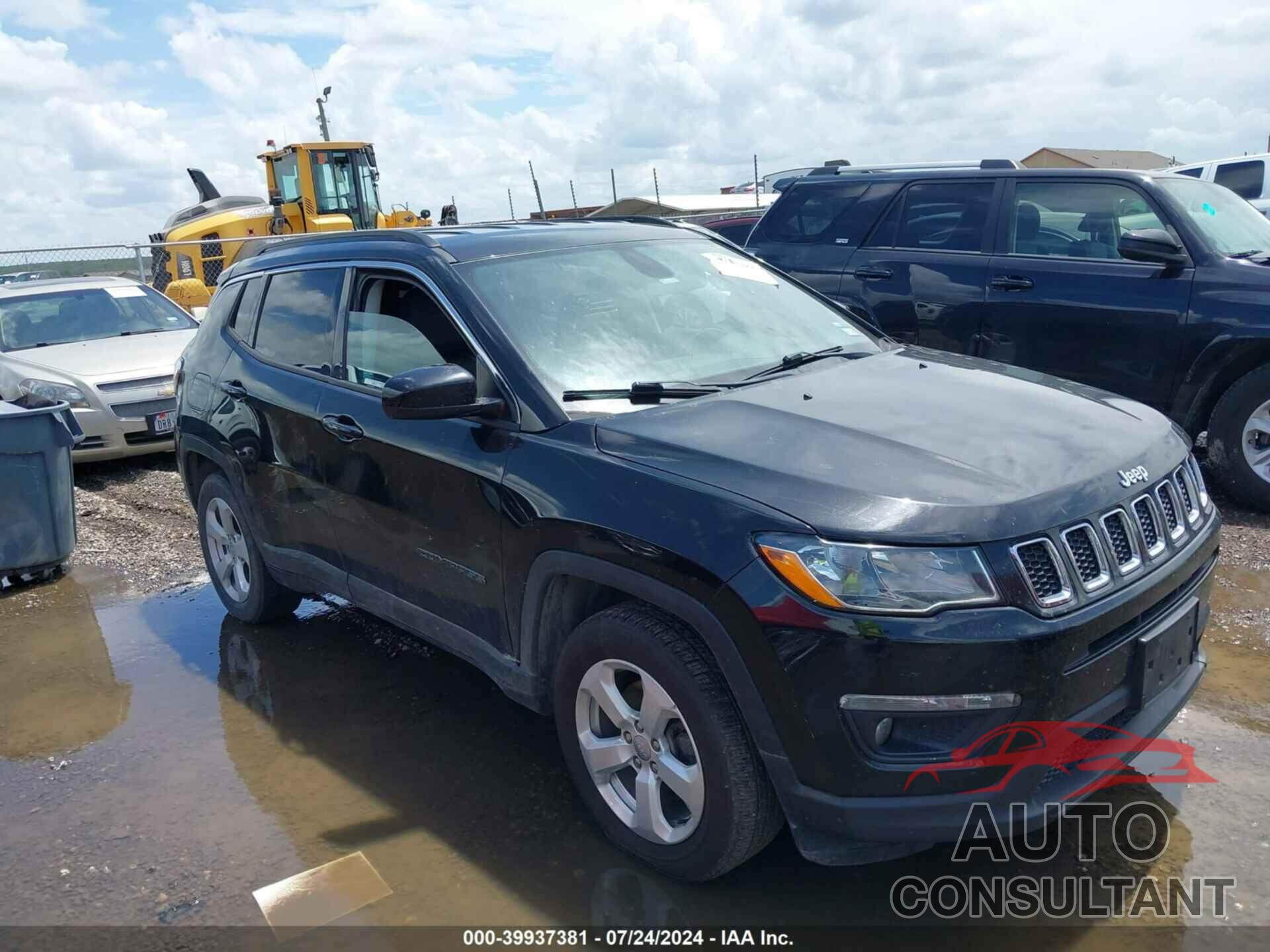 JEEP COMPASS 2018 - 3C4NJCBB4JT263504