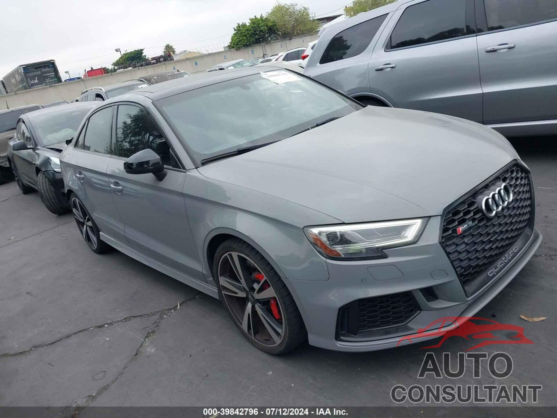 AUDI RS 3 2018 - WUABWGFF9J1900499