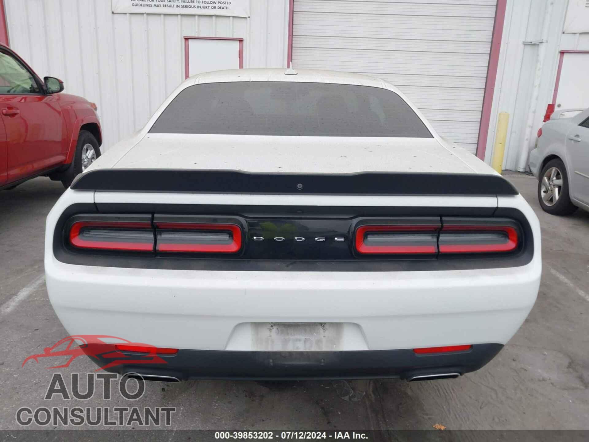 DODGE CHALLENGER 2018 - 2C3CDZAGXJH161104