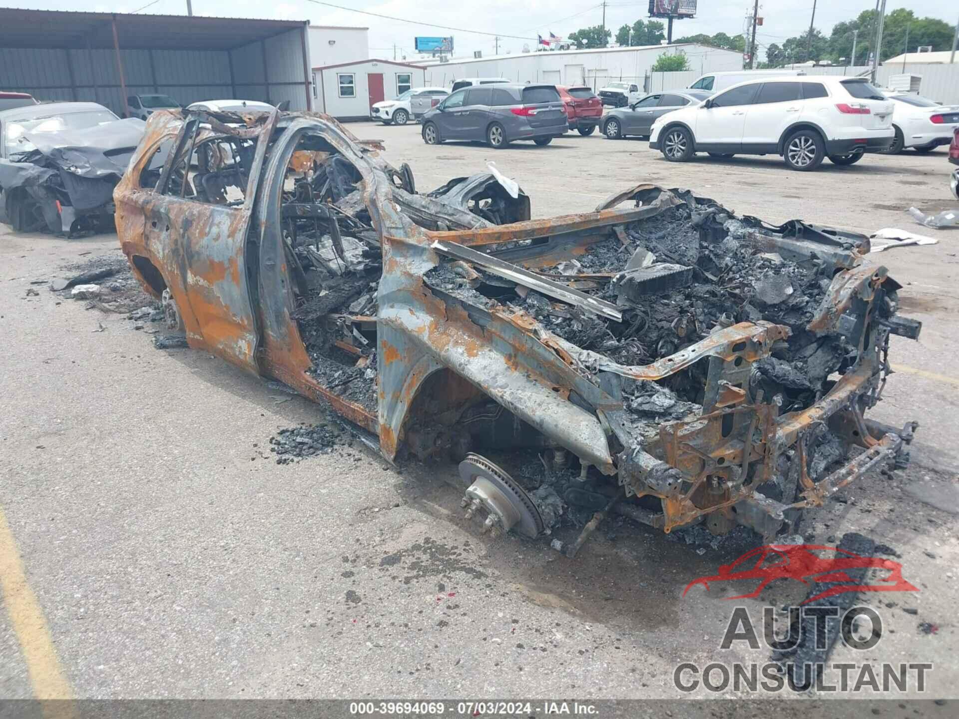 TOYOTA SEQUOIA 2023 - 7SVAAAAA3PX001133