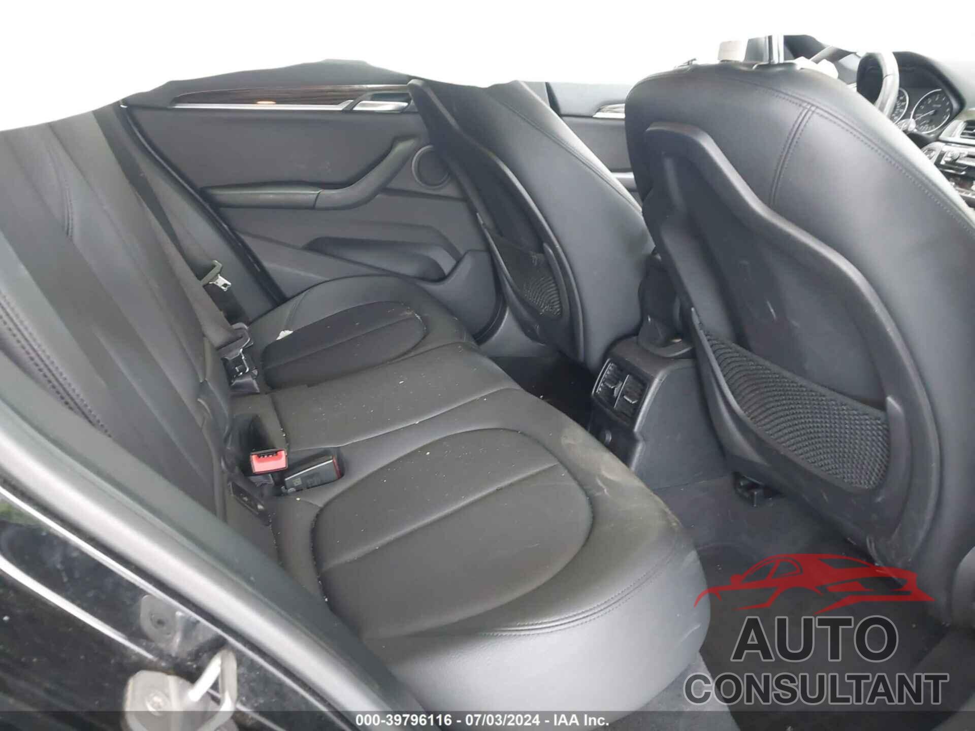 BMW X1 2016 - WBXHT3C39GP885966