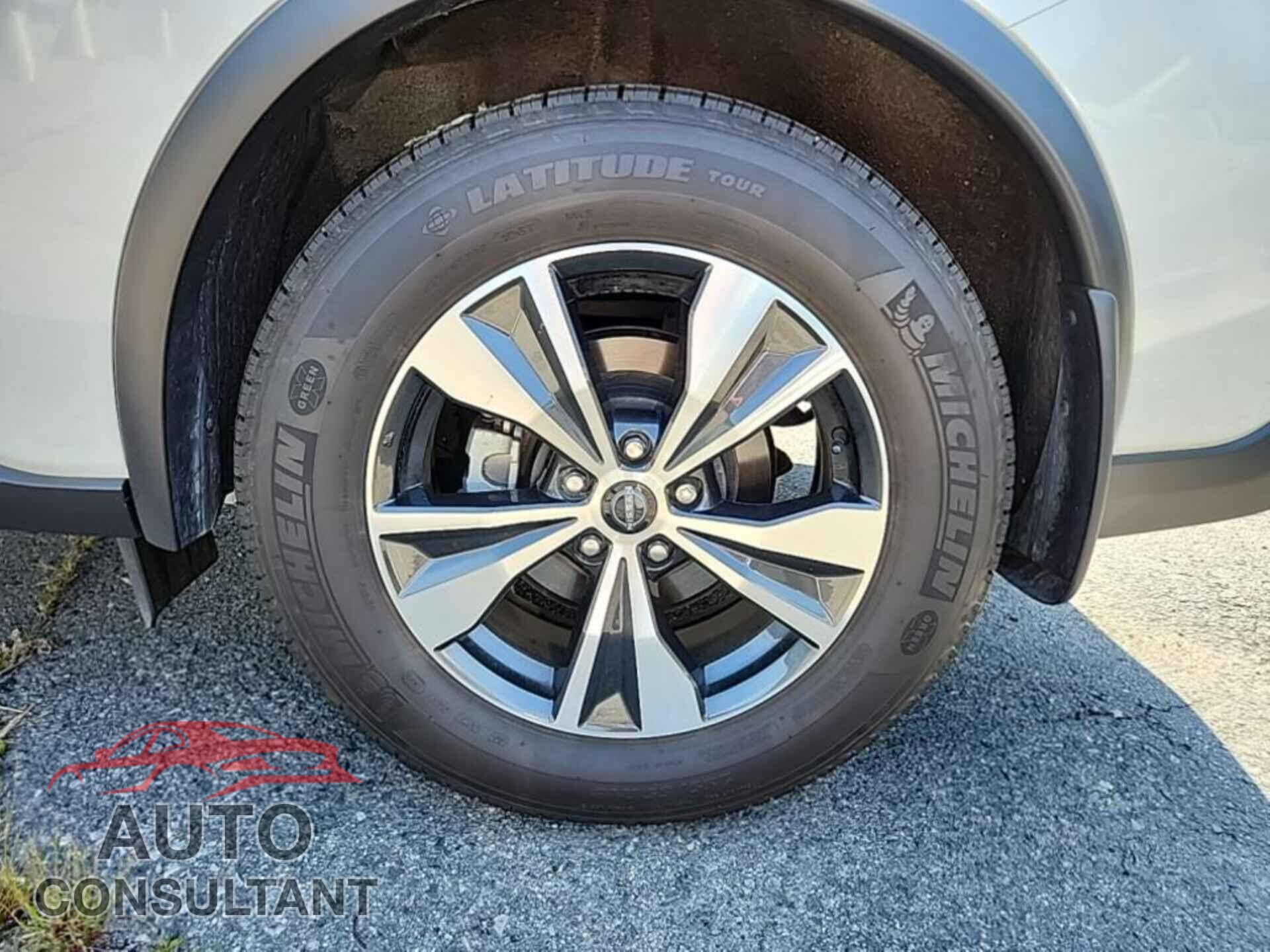 NISSAN MURANO 2023 - 5N1AZ2BS8PC104616