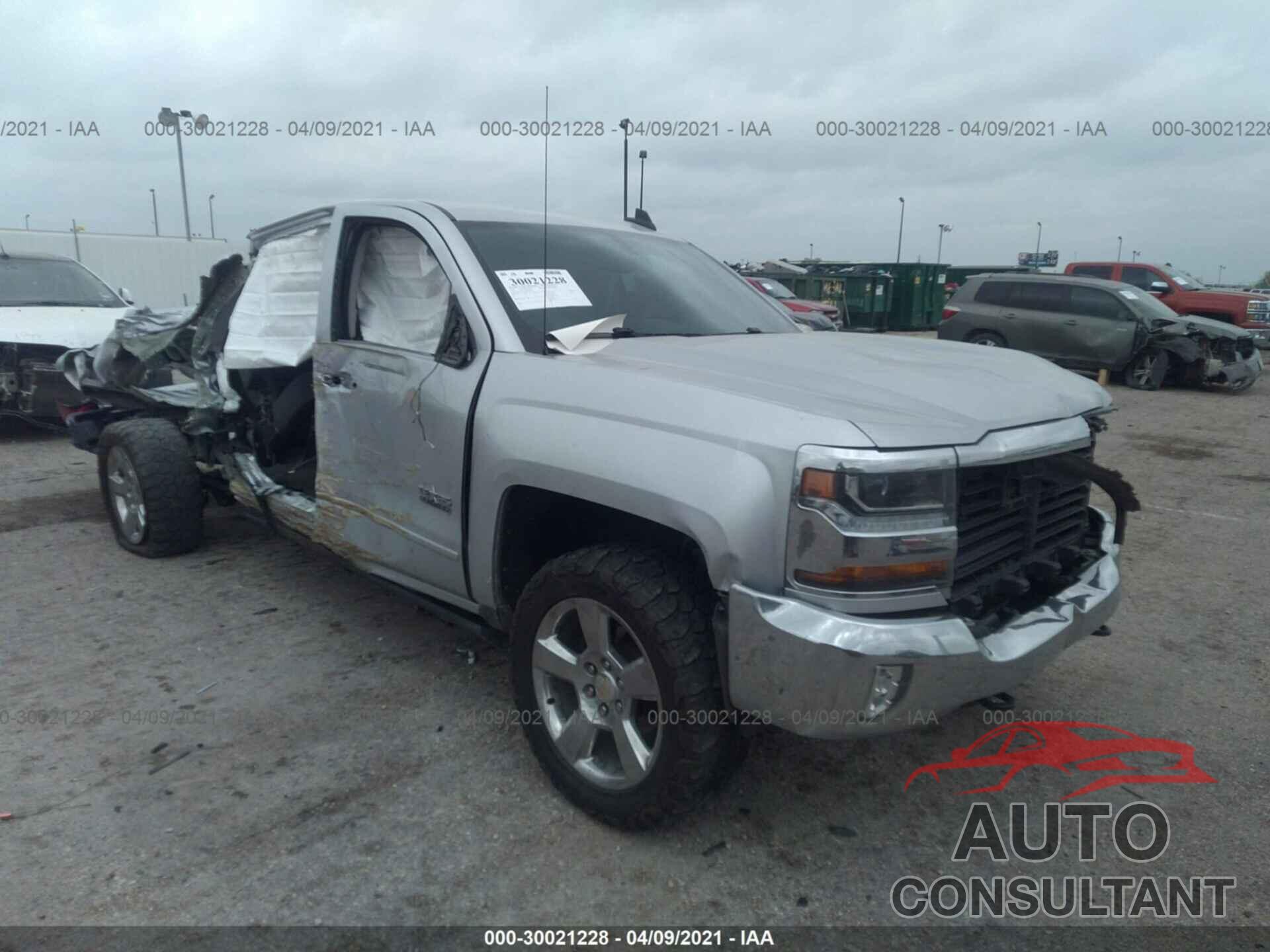 CHEVROLET SILVERADO 1500 2017 - 3GCUKREC9HG152711