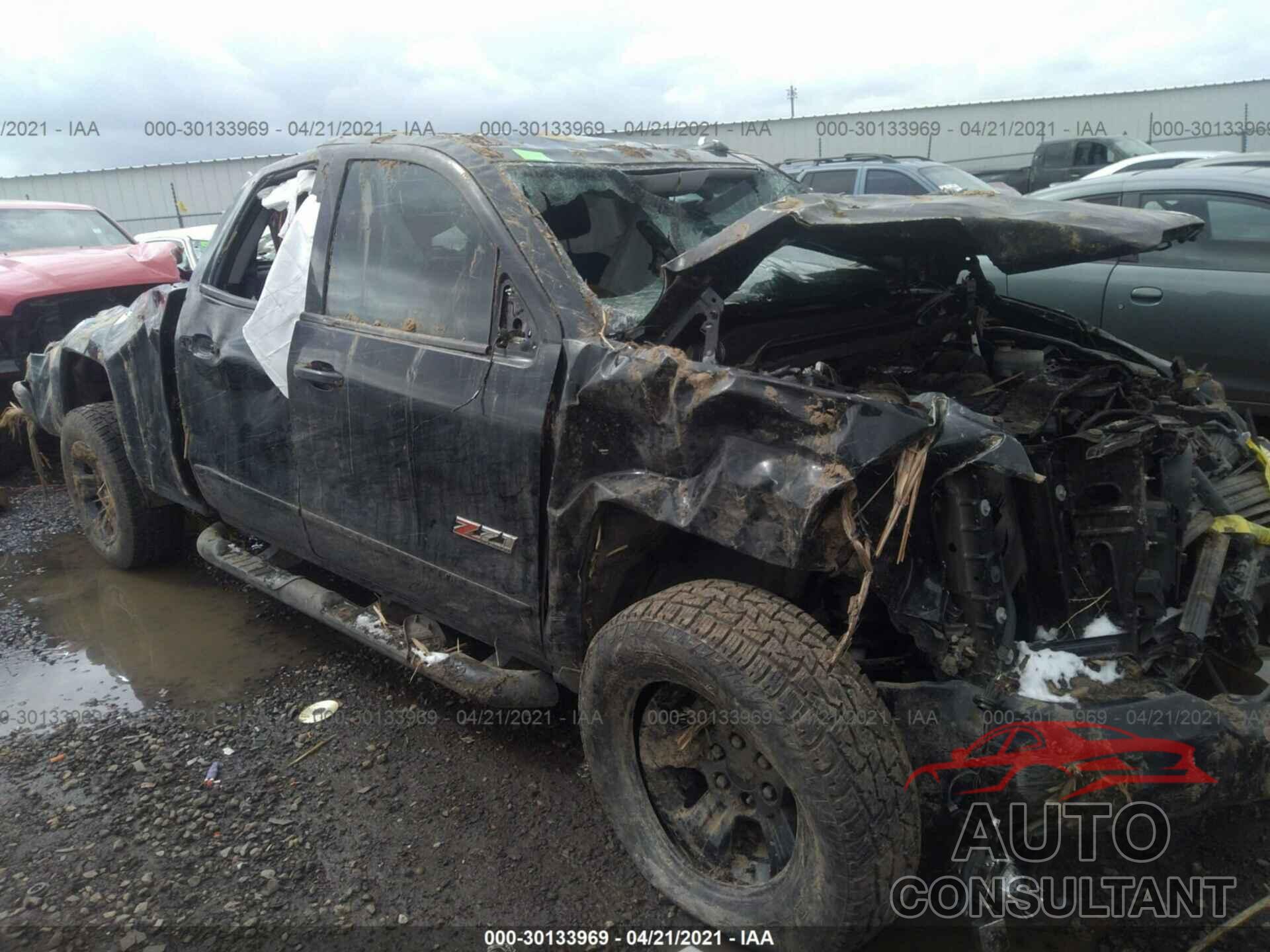 CHEVROLET SILVERADO 1500 2018 - 1GCVKREC1JZ352802