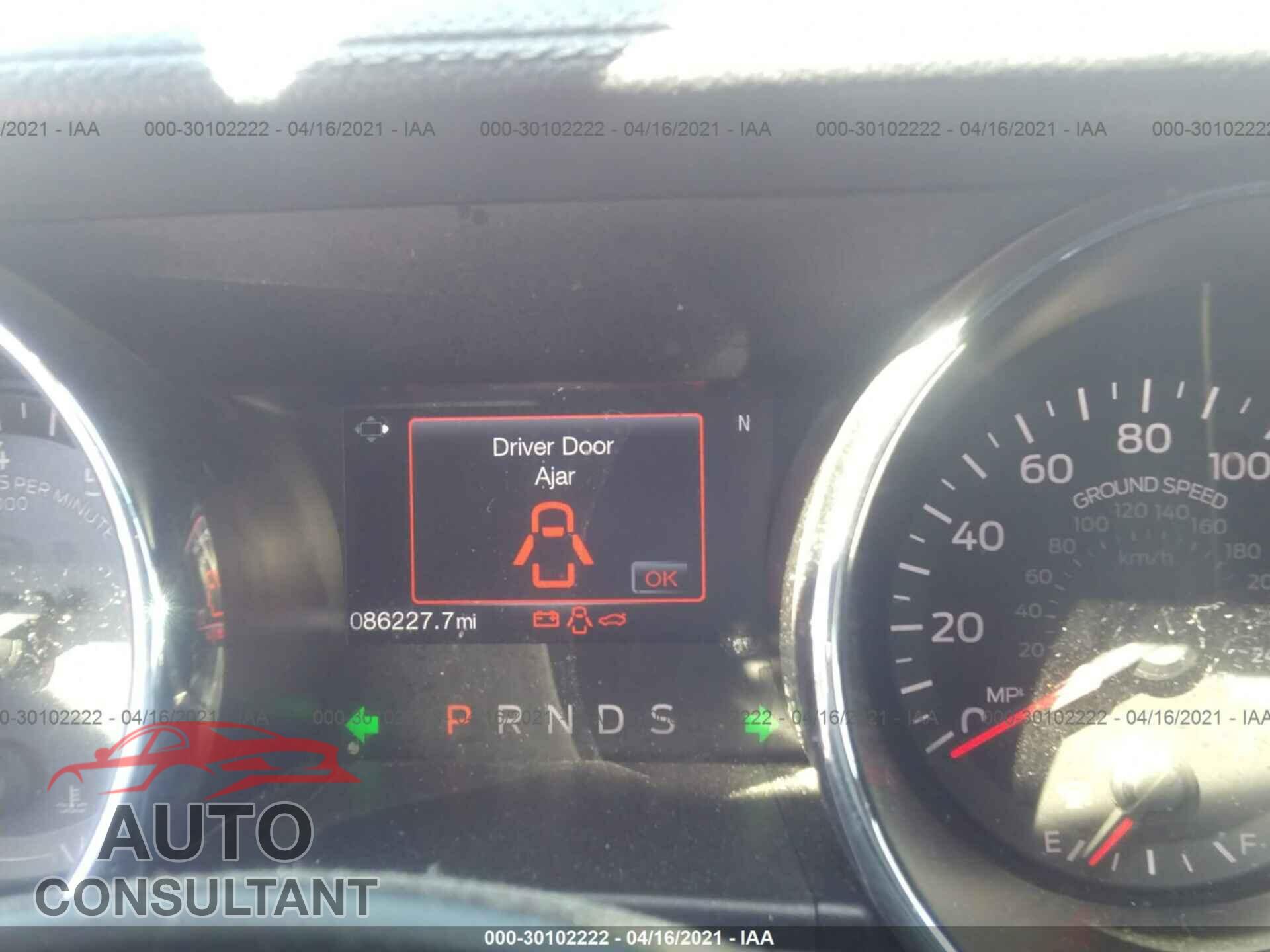 FORD MUSTANG 2017 - 1FATP8UH6H5295472