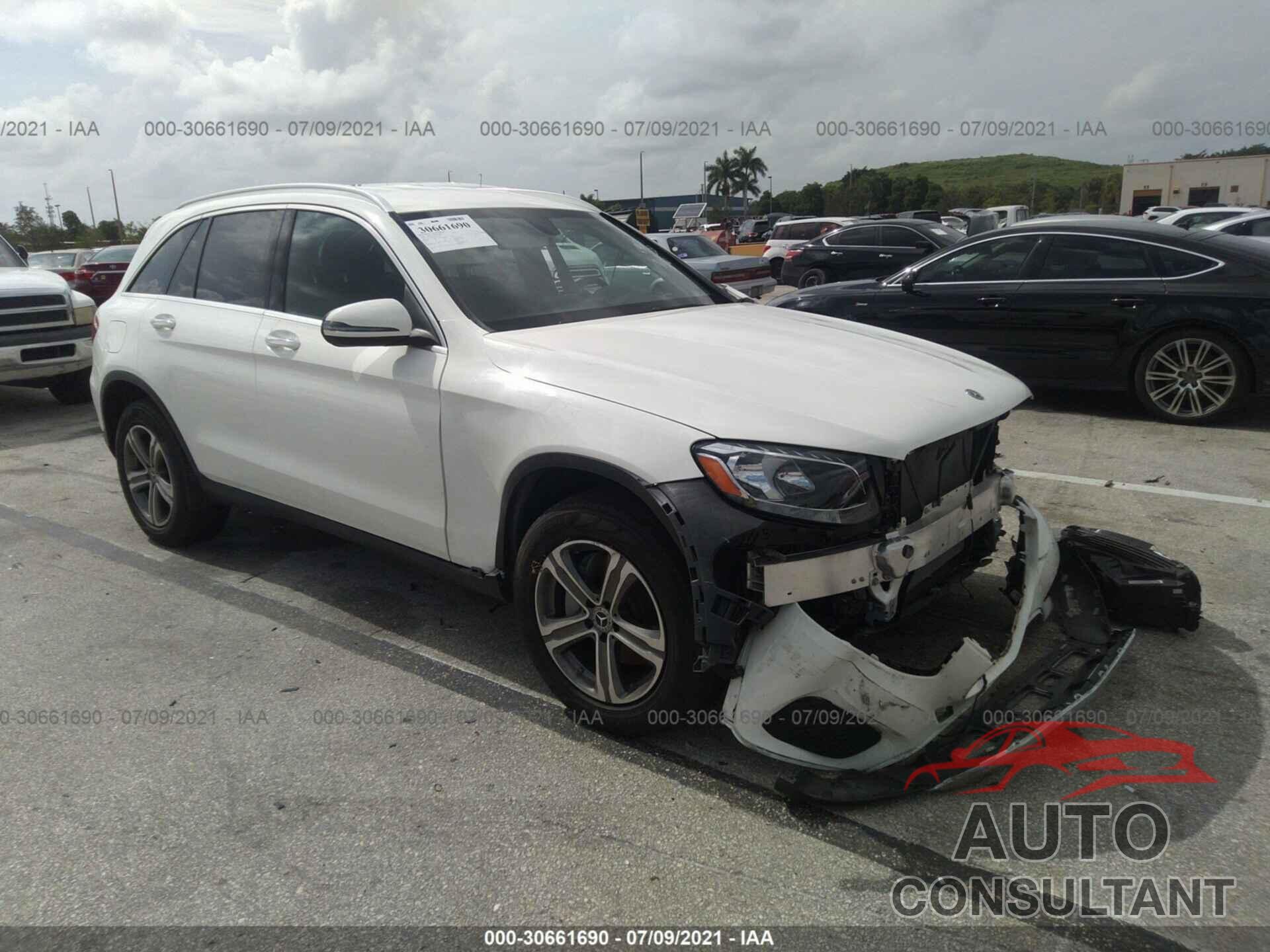 MERCEDES-BENZ GLC 2019 - WDC0G4JB6K1004967