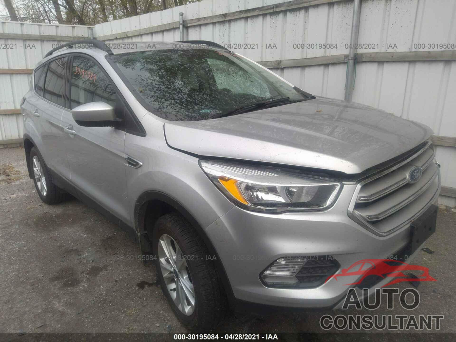 FORD ESCAPE 2018 - 1FMCU0GD1JUC59239