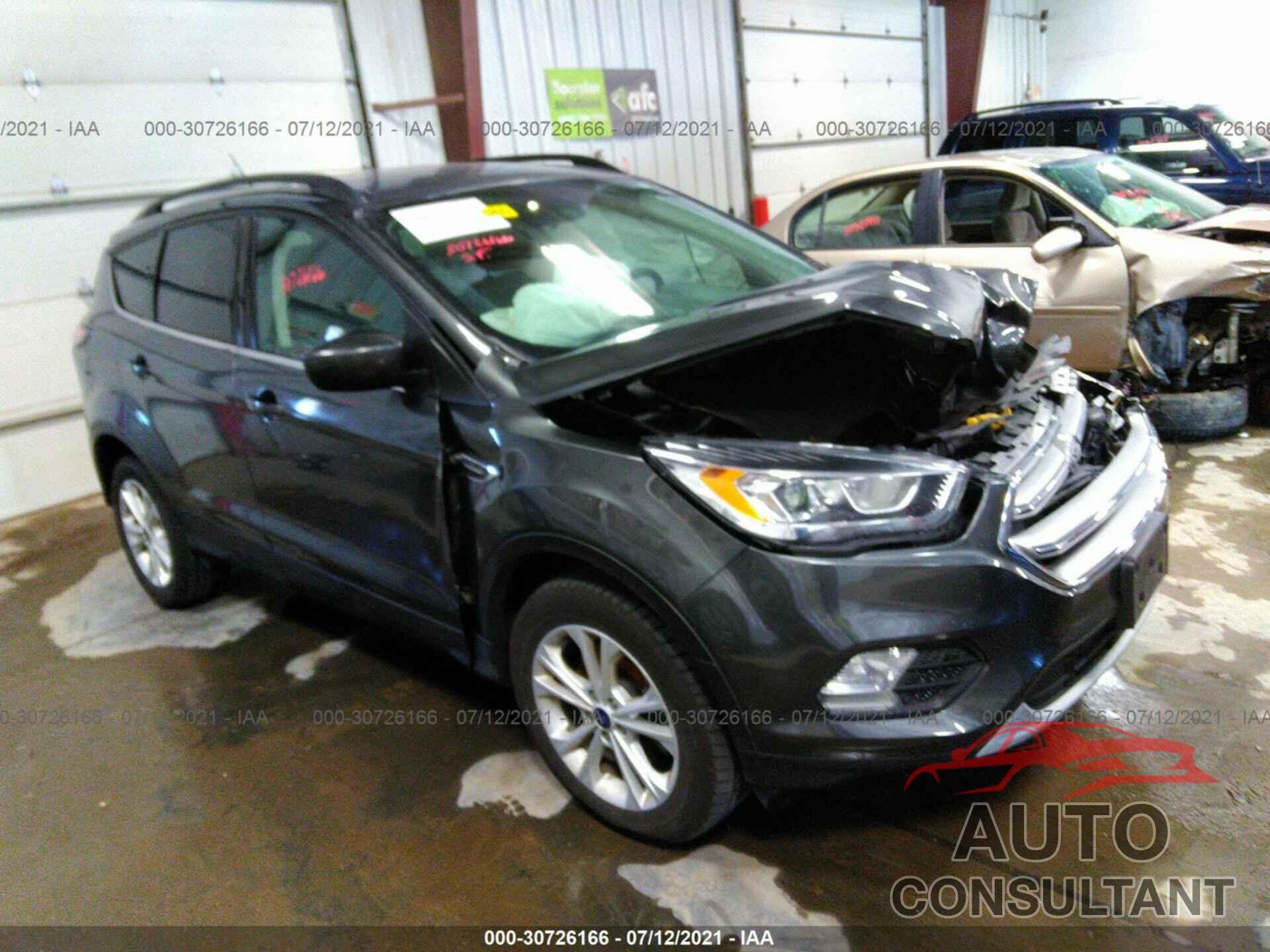 FORD ESCAPE 2017 - 1FMCU9GD2HUD74060