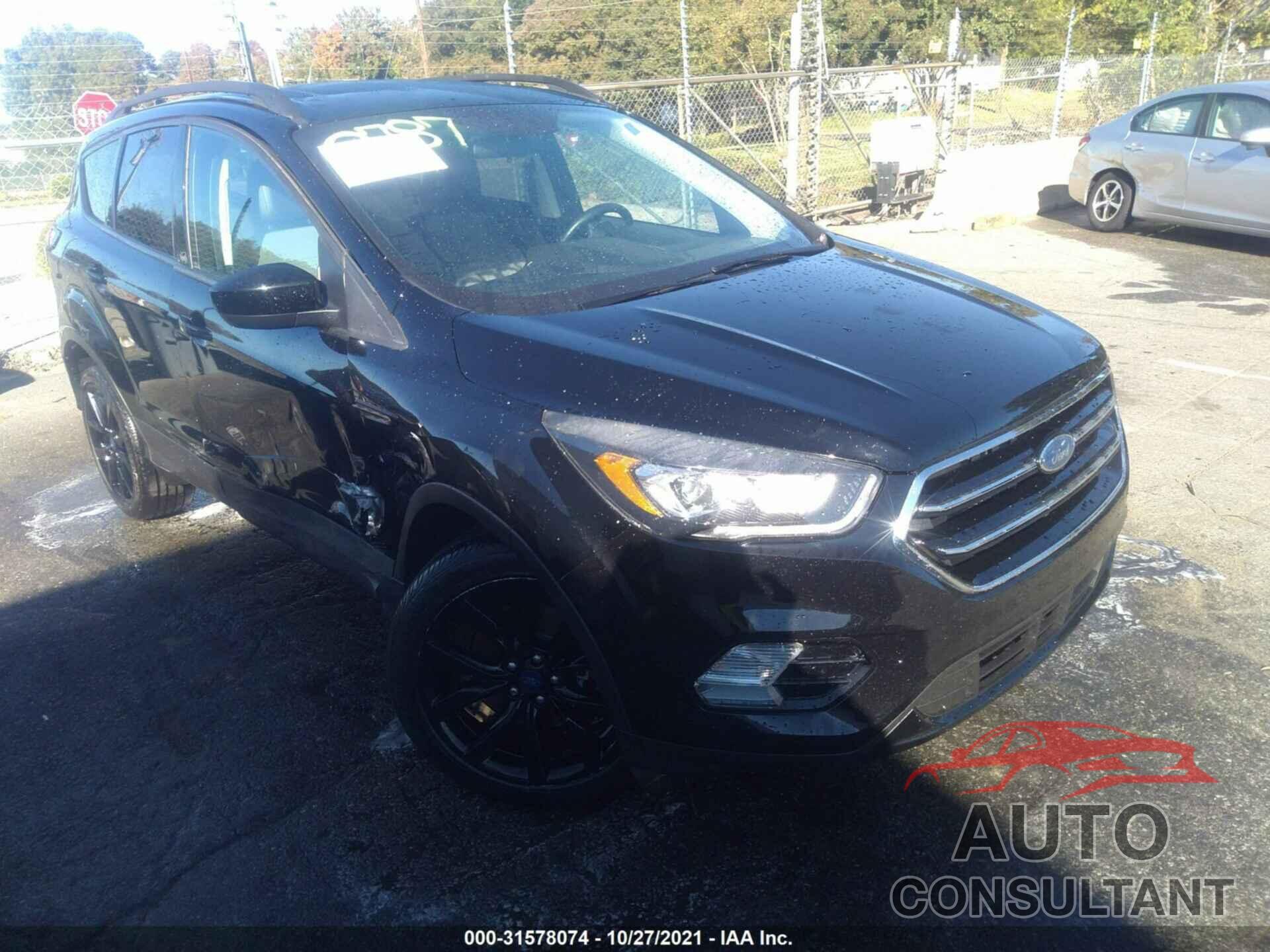 FORD ESCAPE 2017 - 1FMCU9GD9HUC10787