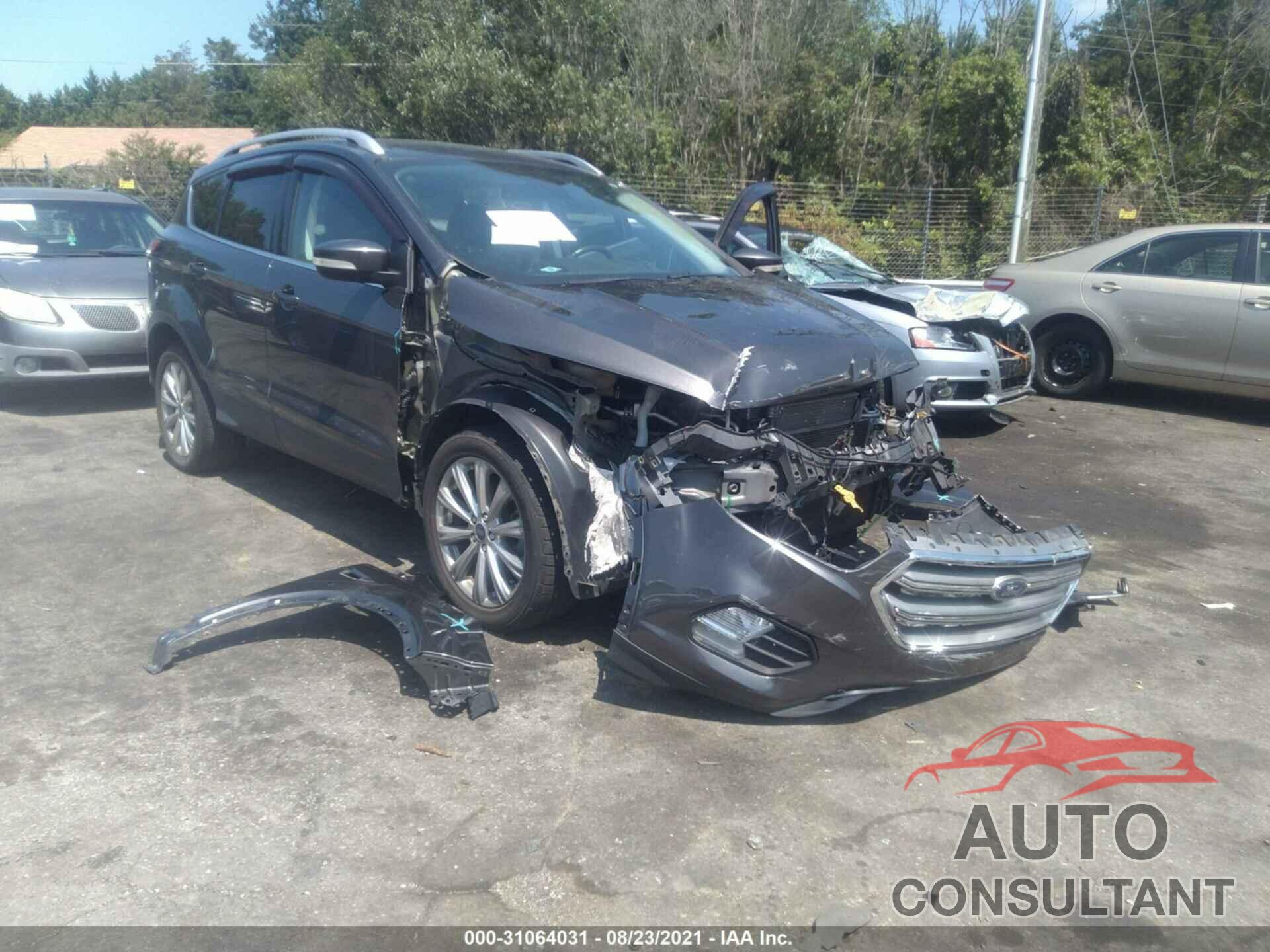 FORD ESCAPE 2017 - 1FMCU0JD1HUD81666